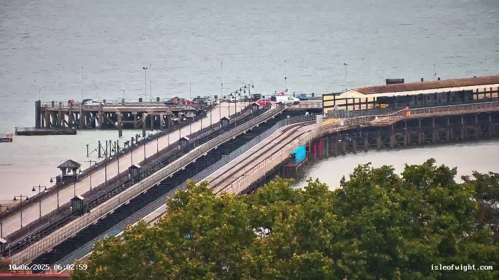 Isle of Wight Ryde / Solent / Southsea/ Portsmuth Scene Live Cam - Ryde, Isle of Wight, South East, England, United Kingdom
