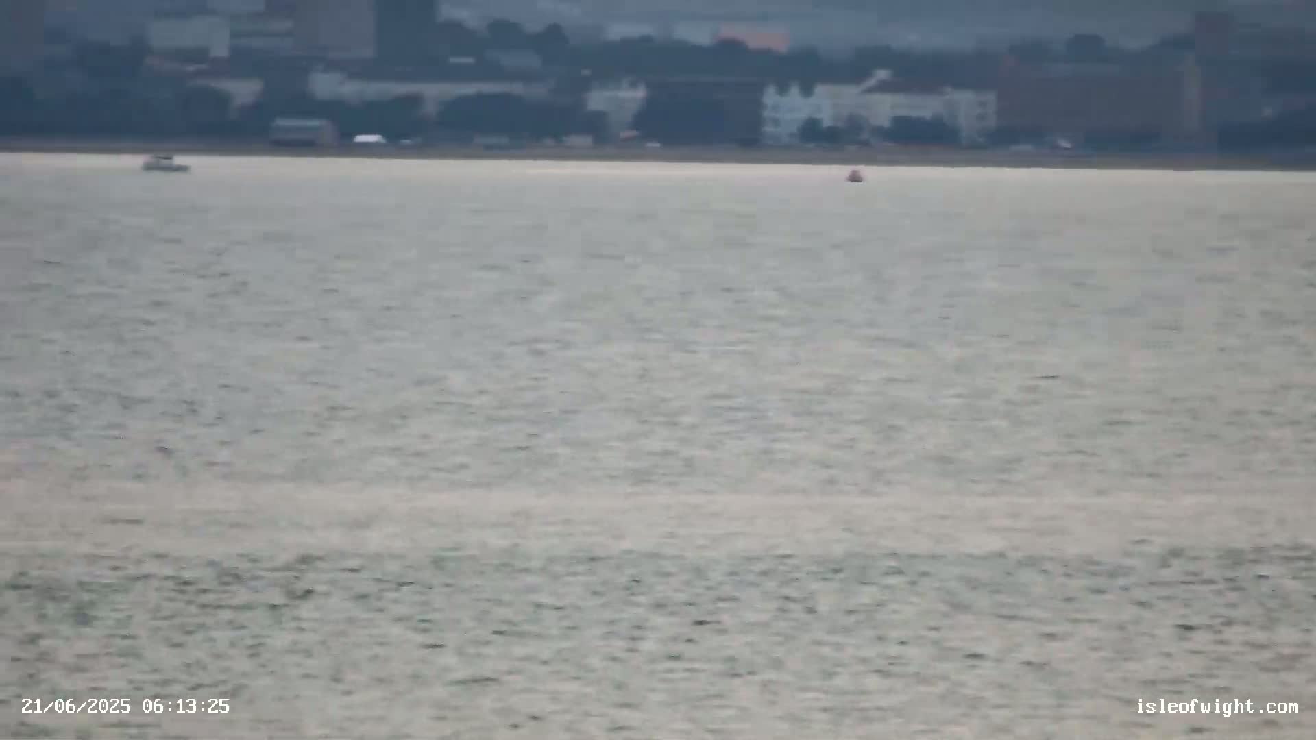 Isle of Wight Ryde / Solent / Southsea/ Portsmuth Scene Live Cam - Ryde, Isle of Wight, South East, England, United Kingdom