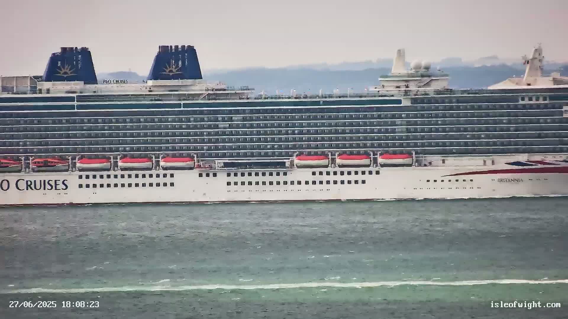 Isle of Wight Ryde / Solent / Southsea/ Portsmuth Scene Live Cam - Ryde, Isle of Wight, South East, England, United Kingdom