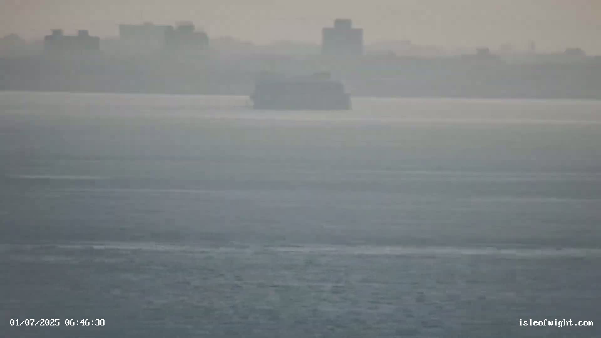Isle of Wight Ryde / Solent / Southsea/ Portsmuth Scene Live Cam - Ryde, Isle of Wight, South East, England, United Kingdom