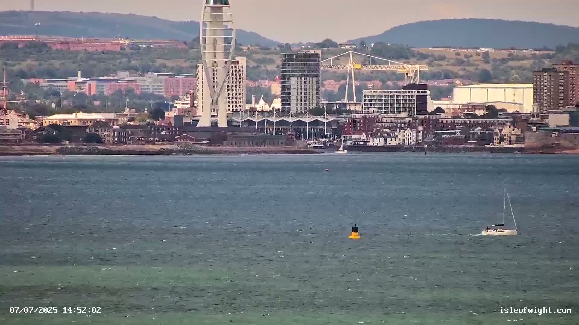 Isle of Wight Ryde / Solent / Southsea/ Portsmuth Scene Live Cam - Ryde, Isle of Wight, South East, England, United Kingdom
