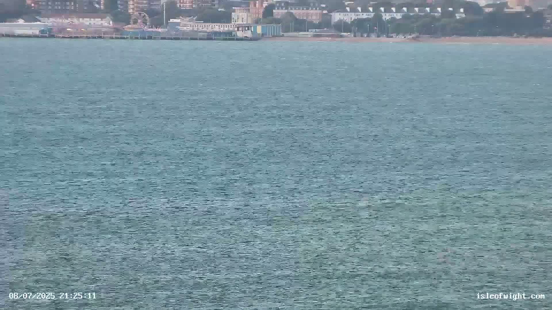 Isle of Wight Ryde / Solent / Southsea/ Portsmuth Scene Live Cam - Ryde, Isle of Wight, South East, England, United Kingdom