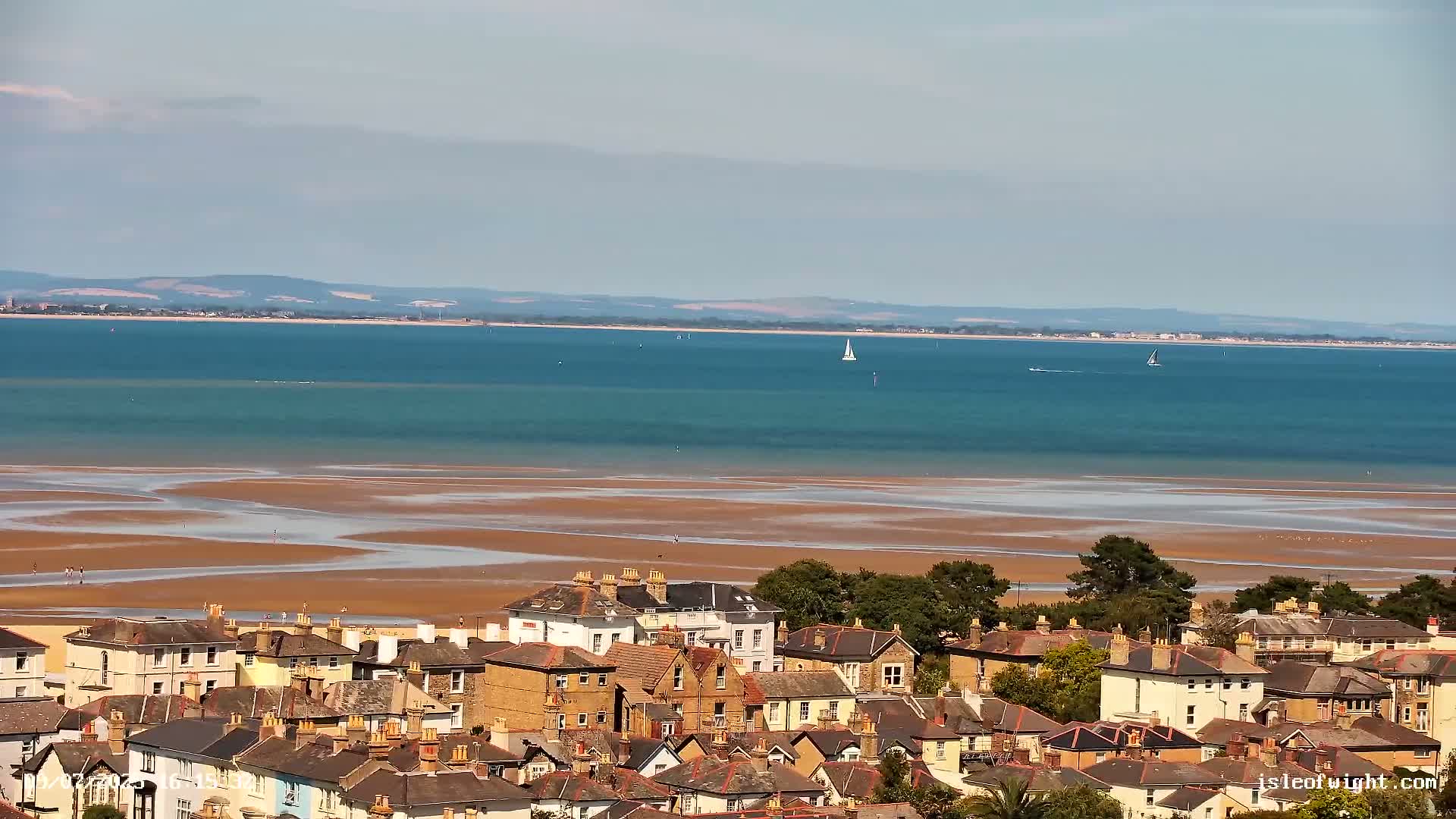 Isle of Wight Ryde / Solent / Southsea/ Portsmuth Scene Live Cam - Ryde, Isle of Wight, South East, England, United Kingdom