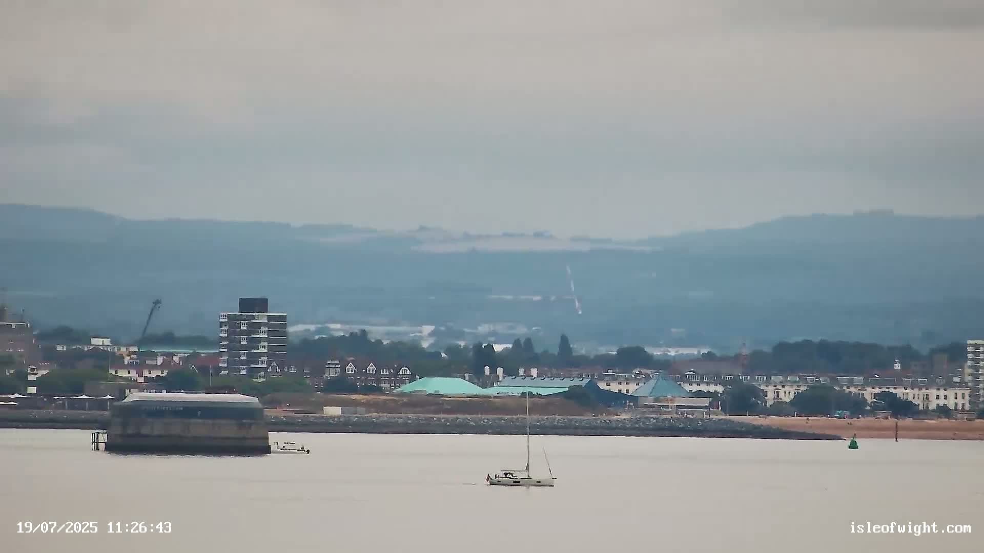 Isle of Wight Ryde / Solent / Southsea/ Portsmuth Scene Live Cam - Ryde, Isle of Wight, South East, England, United Kingdom