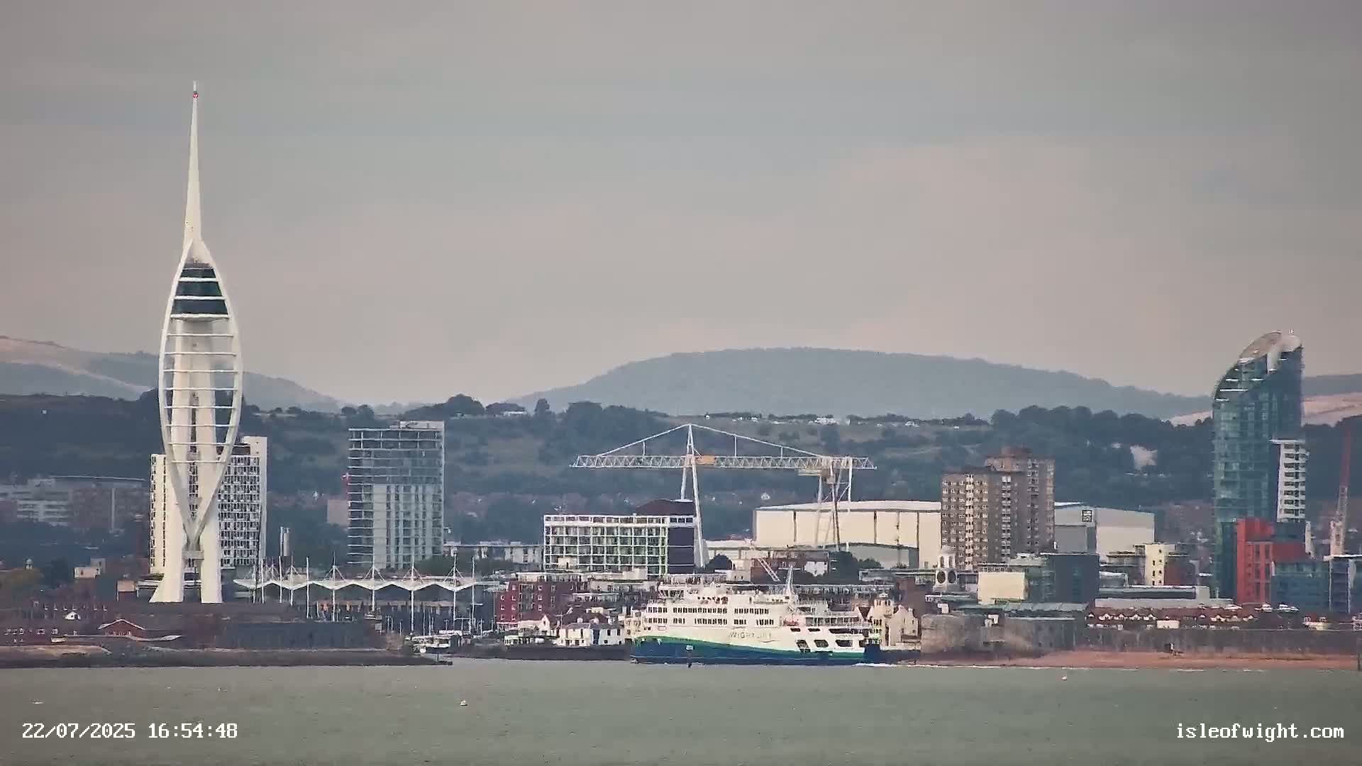 Isle of Wight Ryde / Solent / Southsea/ Portsmuth Scene Live Cam - Ryde, Isle of Wight, South East, England, United Kingdom