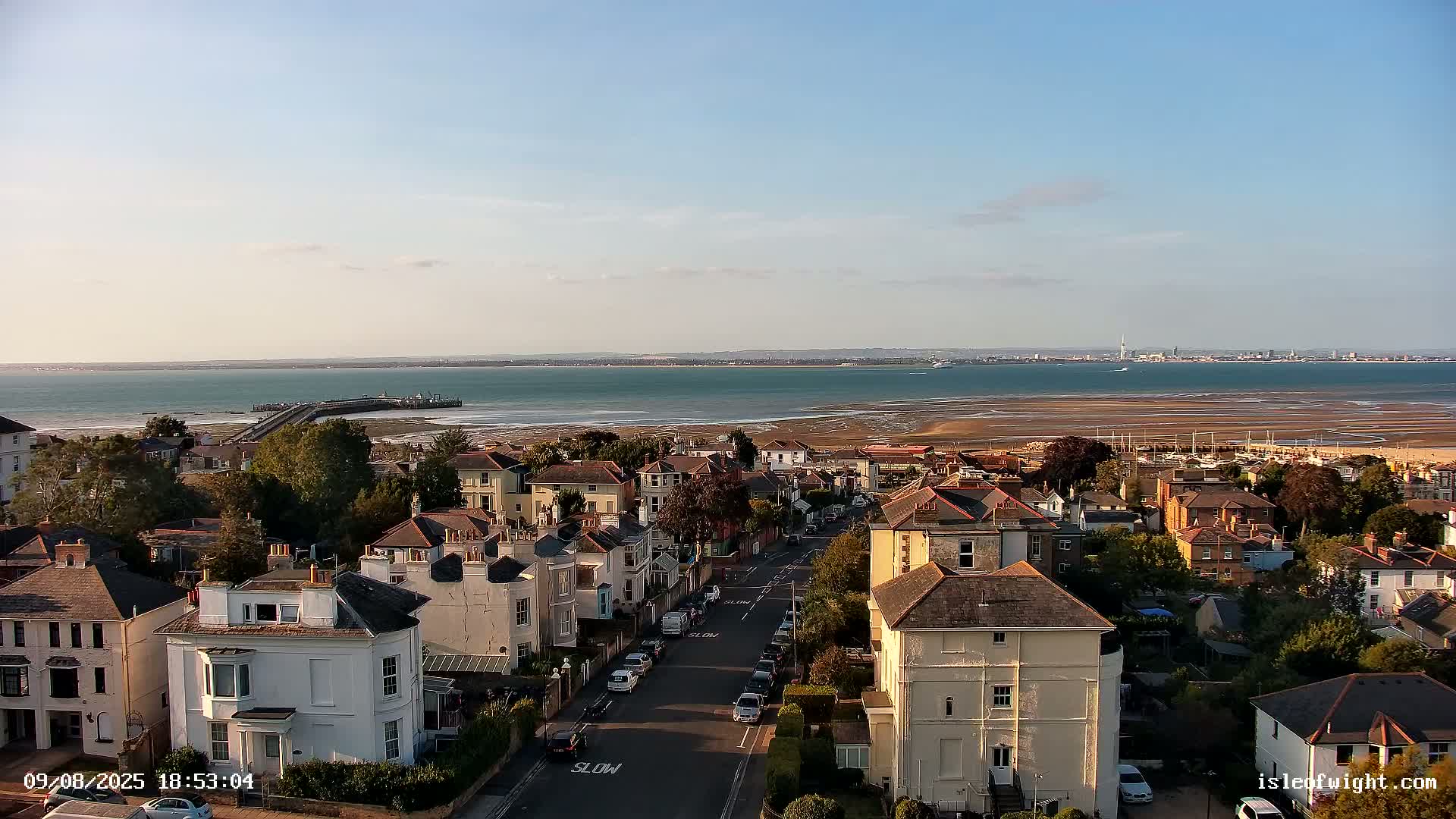 Isle of Wight Ryde / Solent / Southsea/ Portsmuth Scene Live Cam - Ryde, Isle of Wight, South East, England, United Kingdom