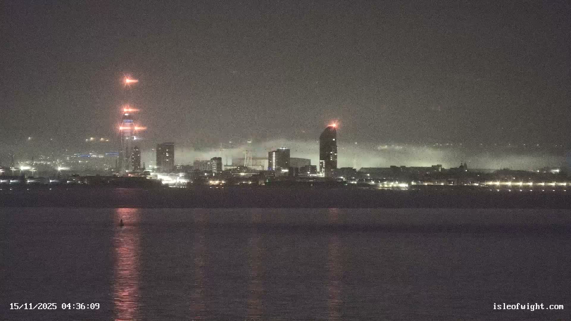 Isle of Wight Ryde / Solent / Southsea/ Portsmuth Scene Live Cam - Ryde, Isle of Wight, South East, England, United Kingdom