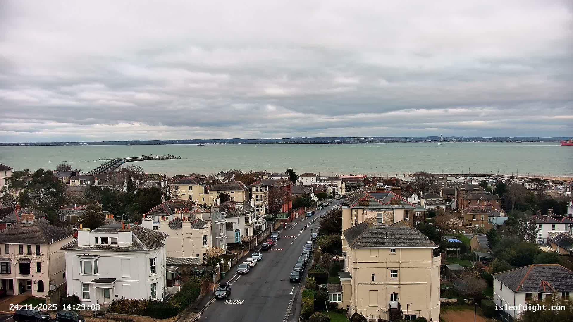 Isle of Wight Ryde / Solent / Southsea/ Portsmuth Scene Live Cam - Ryde, Isle of Wight, South East, England, United Kingdom