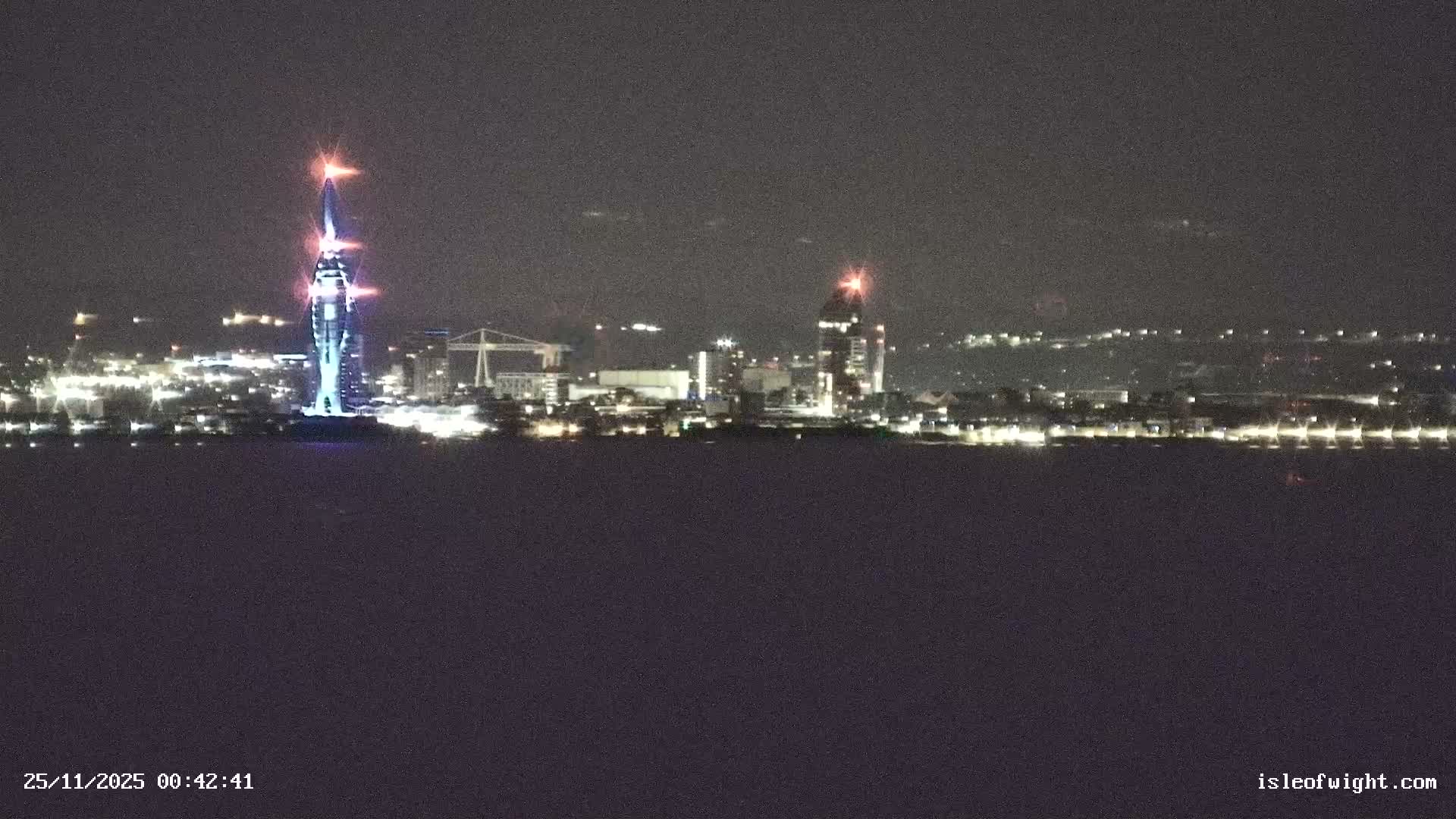 Isle of Wight Ryde / Solent / Southsea/ Portsmuth Scene Live Cam - Ryde, Isle of Wight, South East, England, United Kingdom