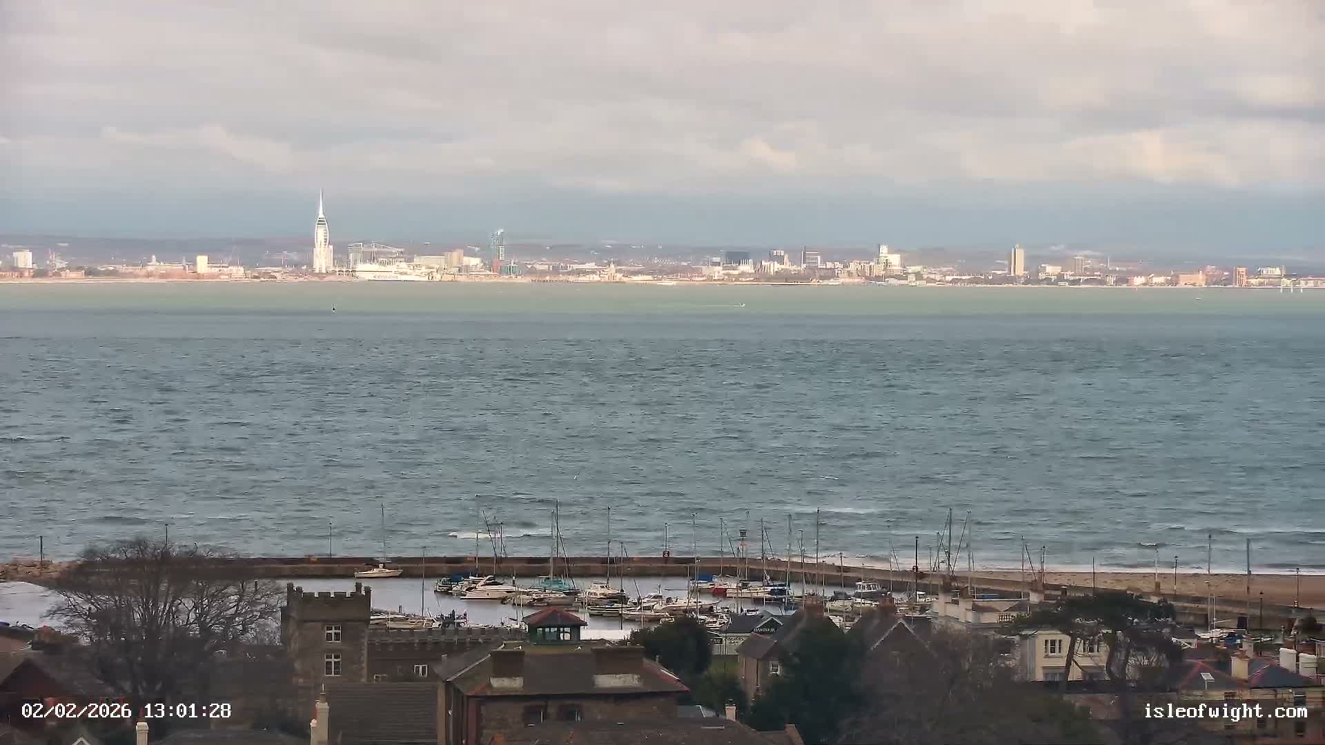 Isle of Wight Ryde / Solent / Southsea/ Portsmuth Scene Live Cam - Ryde, Isle of Wight, South East, England, United Kingdom
