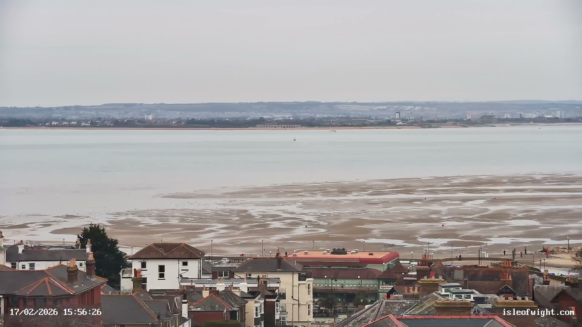 Isle of Wight Ryde / Solent / Southsea/ Portsmuth Scene Live Cam - Ryde, Isle of Wight, South East, England, United Kingdom