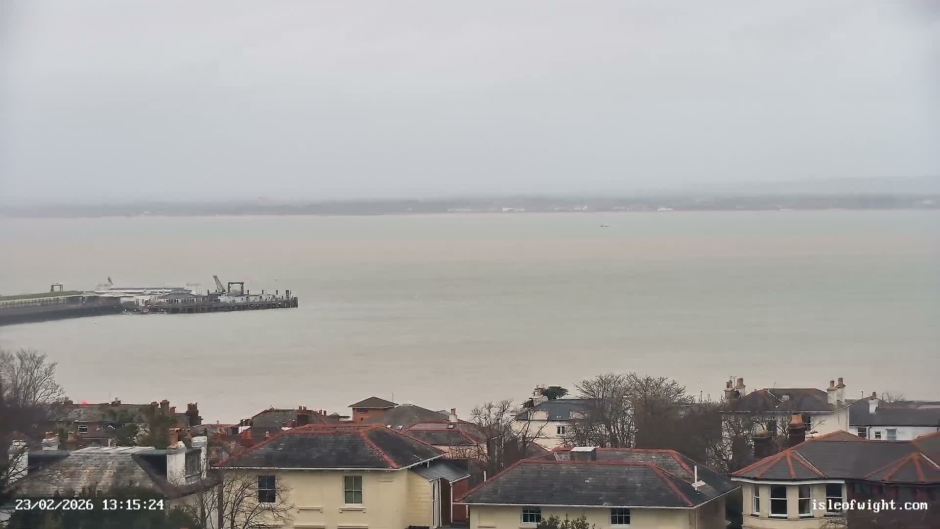 Isle of Wight Ryde / Solent / Southsea/ Portsmuth Scene Live Cam - Ryde, Isle of Wight, South East, England, United Kingdom