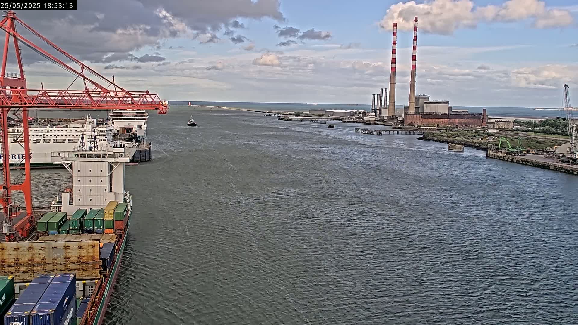 Dublin Bay & Port  Entrance Live Cam - Dublin, Eastern & Midland, Leinster, Ireland