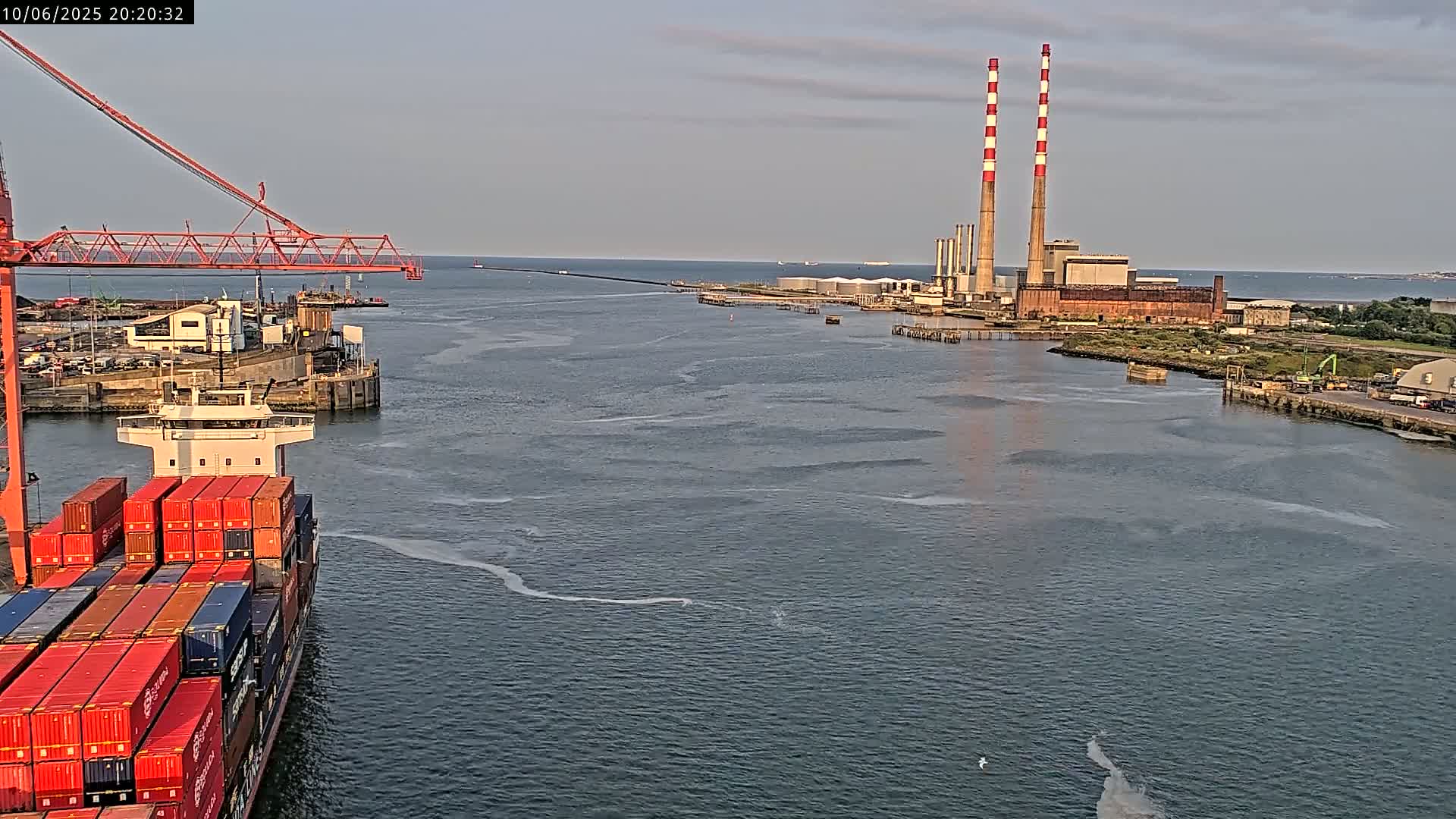 Dublin Bay & Port  Entrance Live Cam - Dublin, Eastern & Midland, Leinster, Ireland
