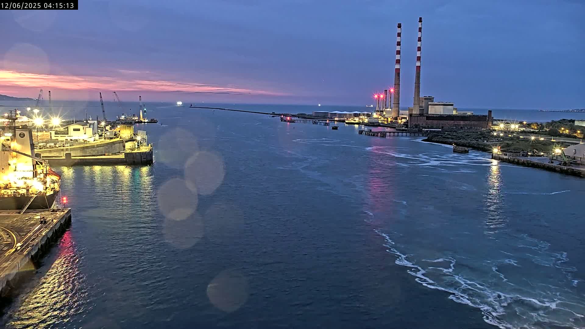 Dublin Bay & Port  Entrance Live Cam - Dublin, Eastern & Midland, Leinster, Ireland