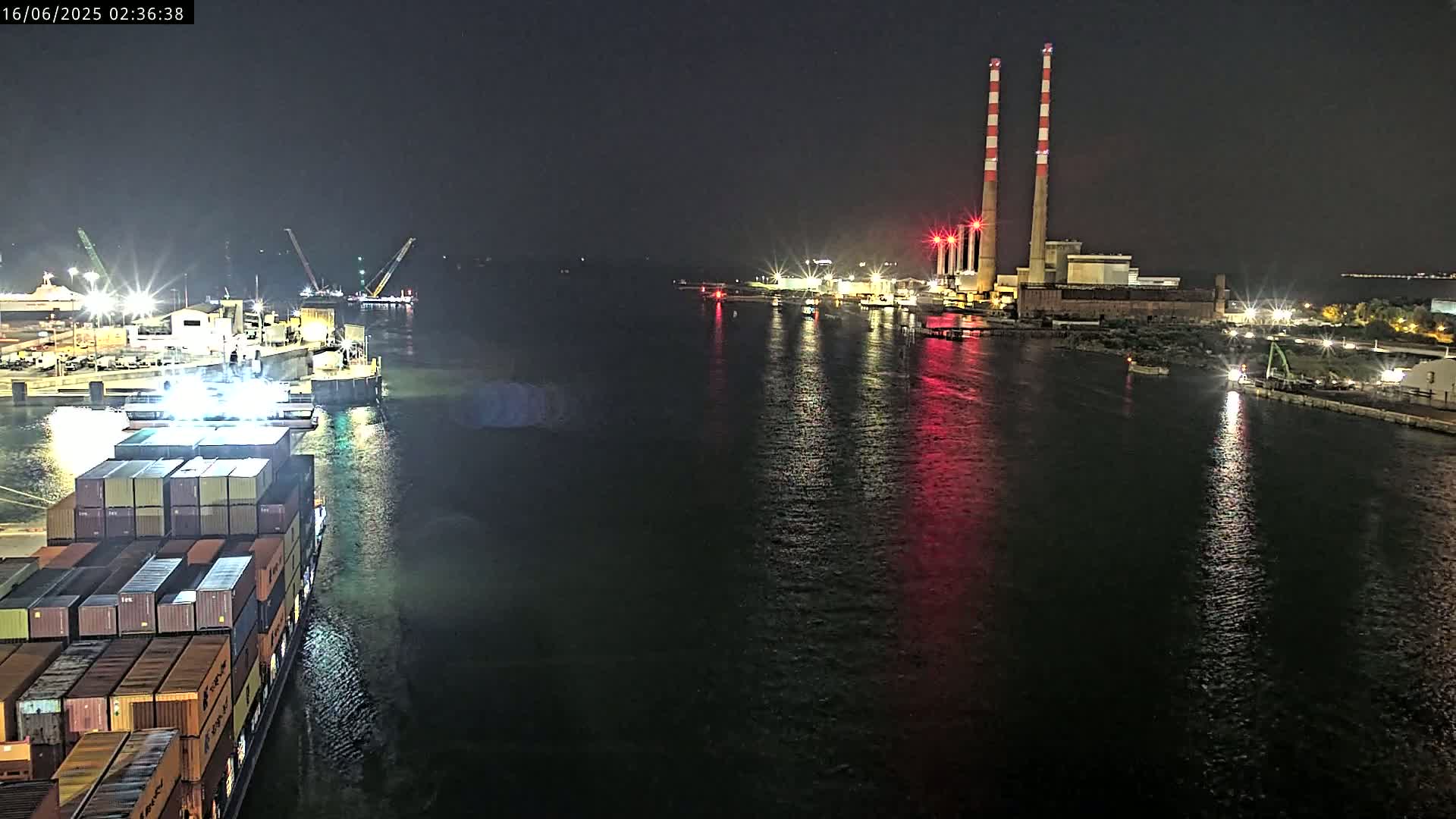 Dublin Bay & Port  Entrance Live Cam - Dublin, Eastern & Midland, Leinster, Ireland