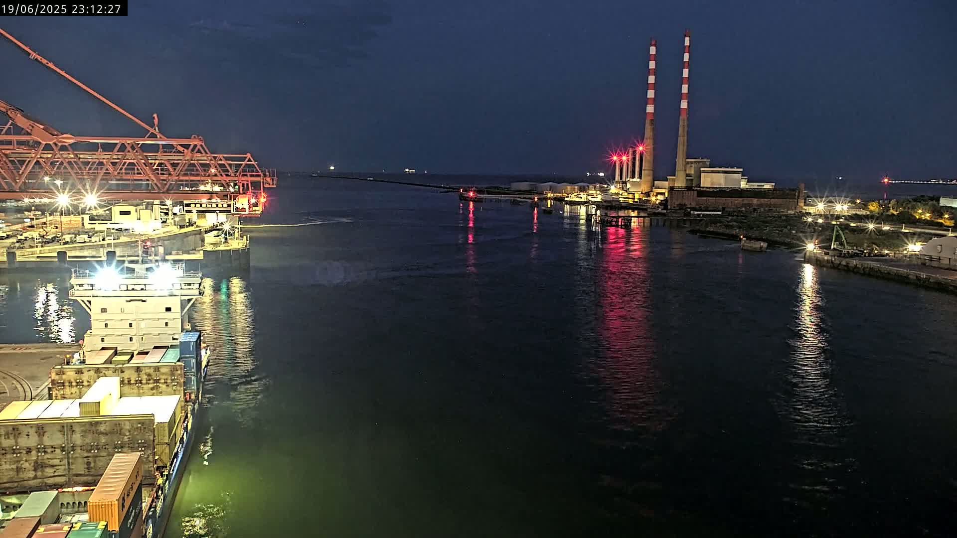 Dublin Bay & Port  Entrance Live Cam - Dublin, Eastern & Midland, Leinster, Ireland