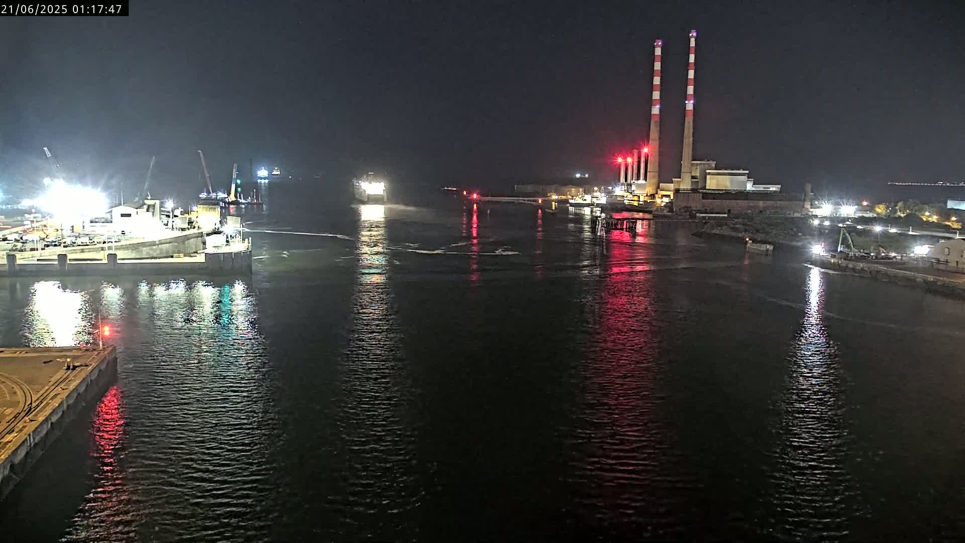 Dublin Bay & Port  Entrance Live Cam - Dublin, Eastern & Midland, Leinster, Ireland
