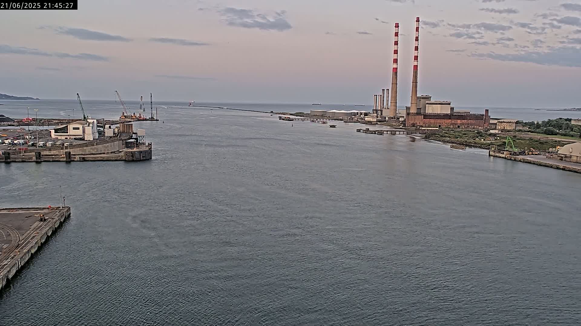Dublin Bay & Port  Entrance Live Cam - Dublin, Eastern & Midland, Leinster, Ireland