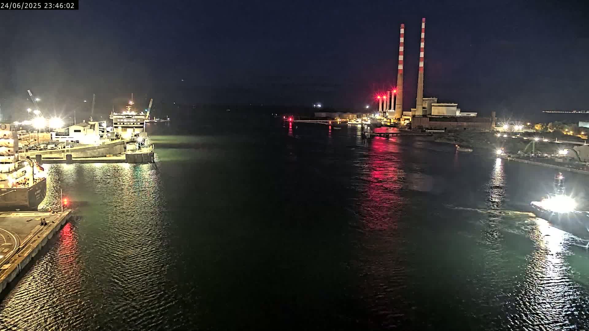 Dublin Bay & Port  Entrance Live Cam - Dublin, Eastern & Midland, Leinster, Ireland