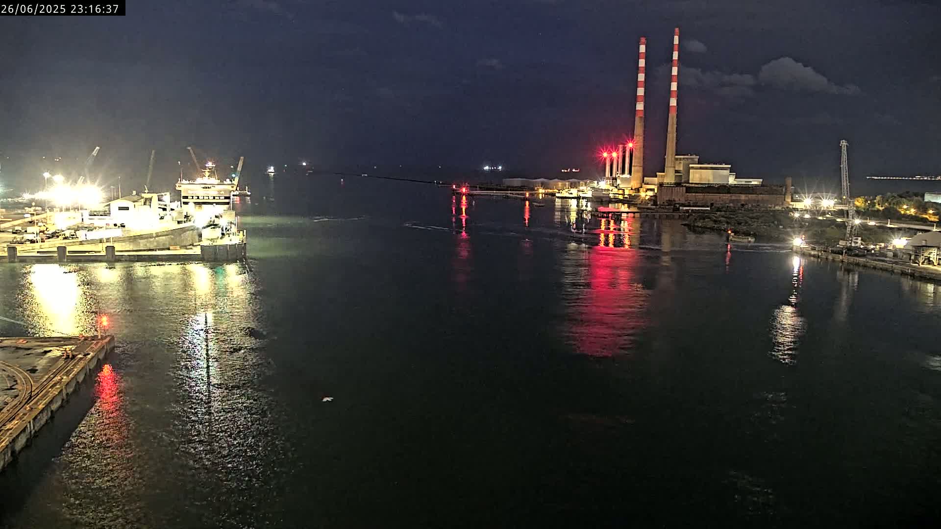 Dublin Bay & Port  Entrance Live Cam - Dublin, Eastern & Midland, Leinster, Ireland