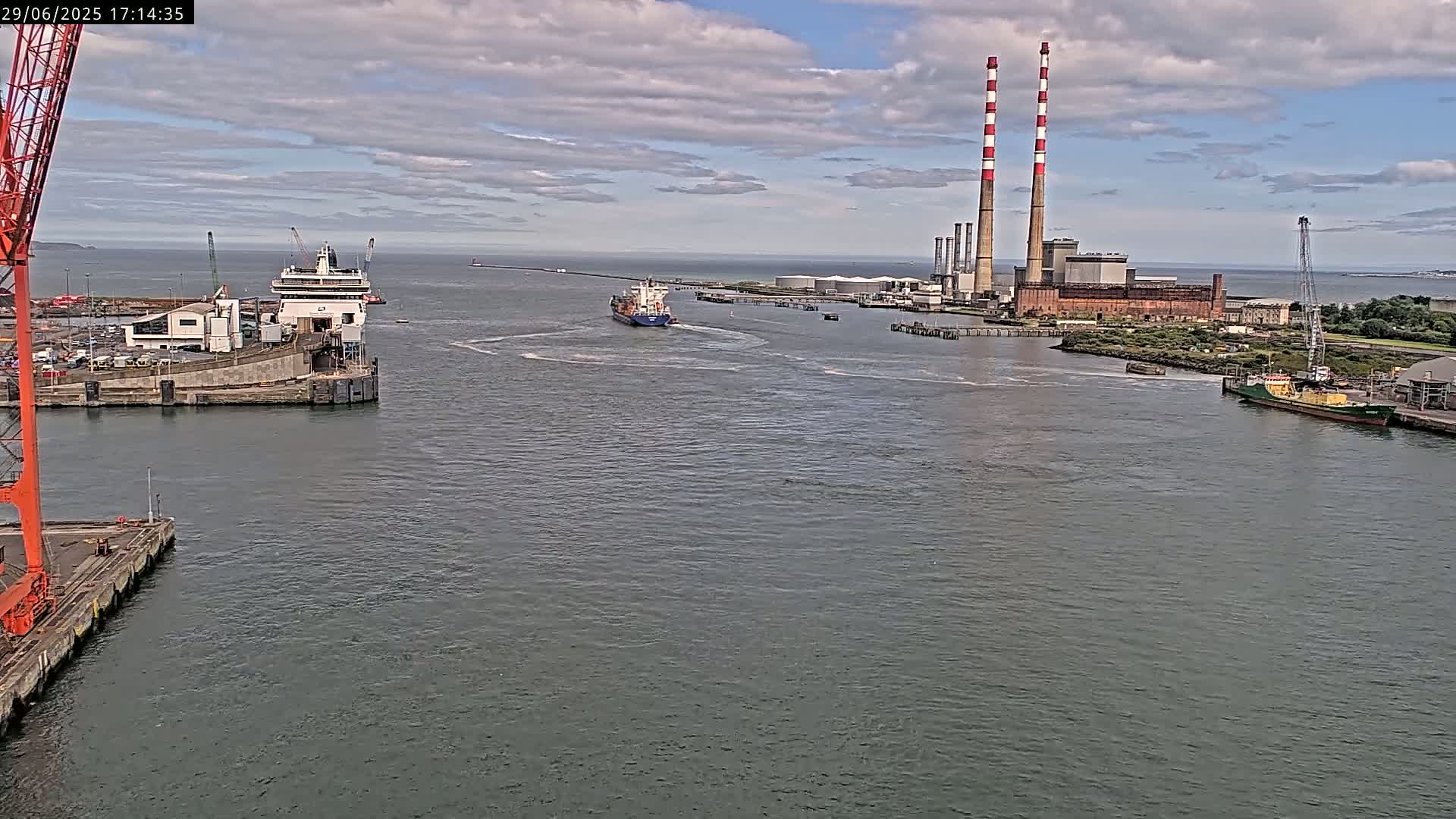 Dublin Bay & Port  Entrance Live Cam - Dublin, Eastern & Midland, Leinster, Ireland