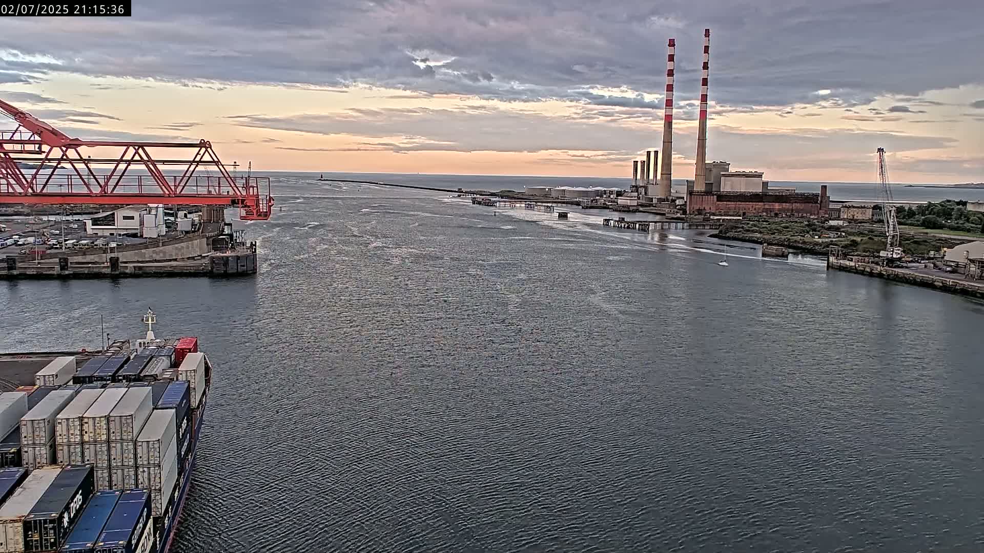 Dublin Bay & Port  Entrance Live Cam - Dublin, Eastern & Midland, Leinster, Ireland