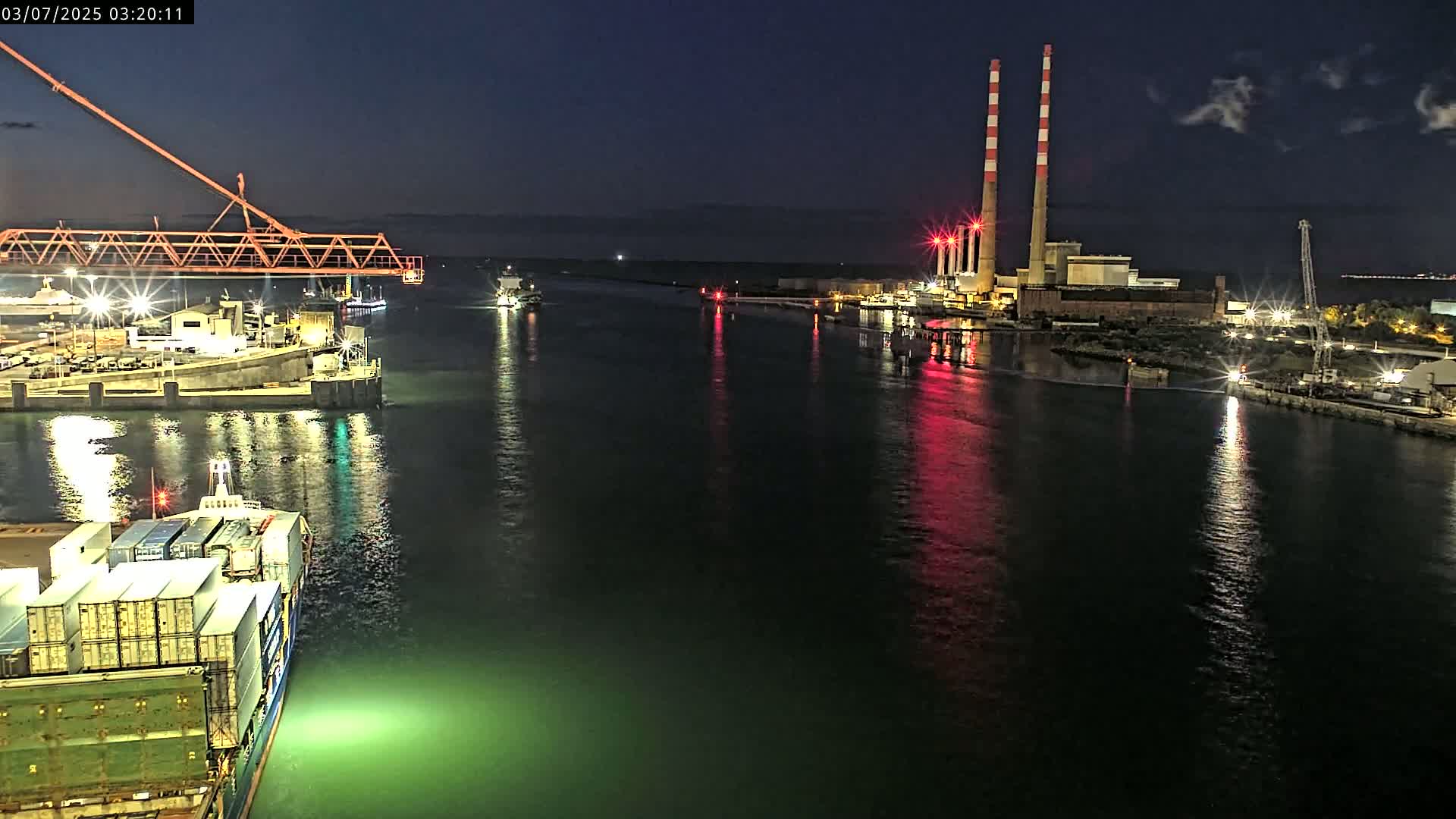 Dublin Bay & Port  Entrance Live Cam - Dublin, Eastern & Midland, Leinster, Ireland