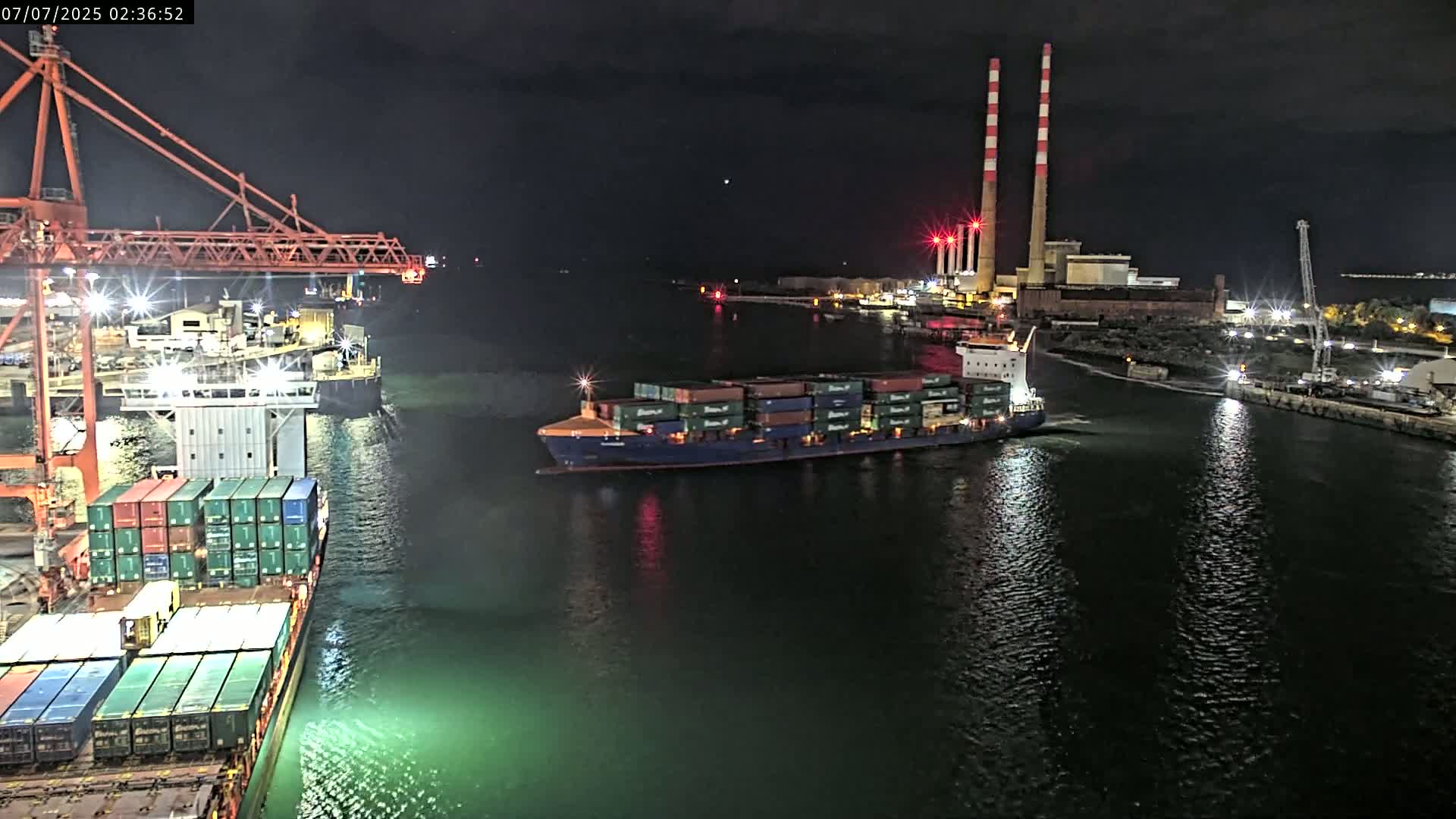 Dublin Bay & Port  Entrance Live Cam - Dublin, Eastern & Midland, Leinster, Ireland