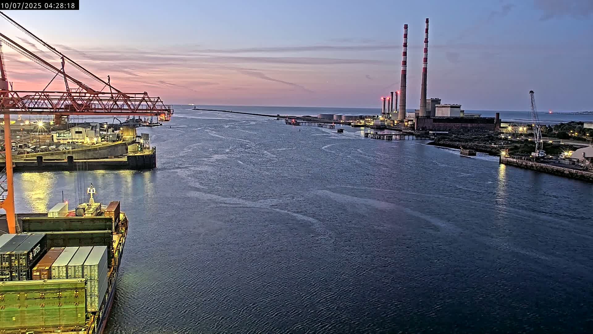 Dublin Bay & Port  Entrance Live Cam - Dublin, Eastern & Midland, Leinster, Ireland