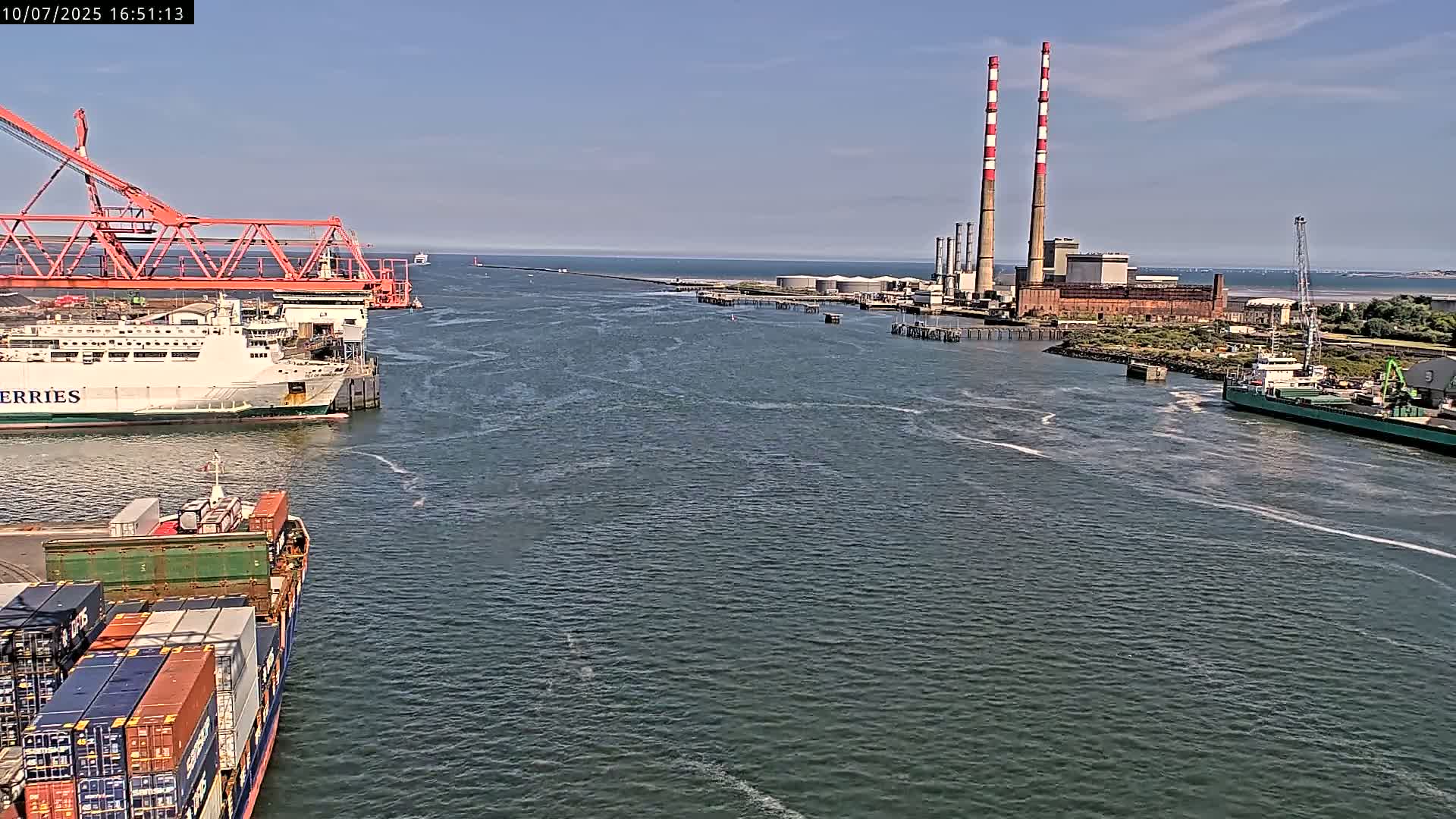 Dublin Bay & Port  Entrance Live Cam - Dublin, Eastern & Midland, Leinster, Ireland