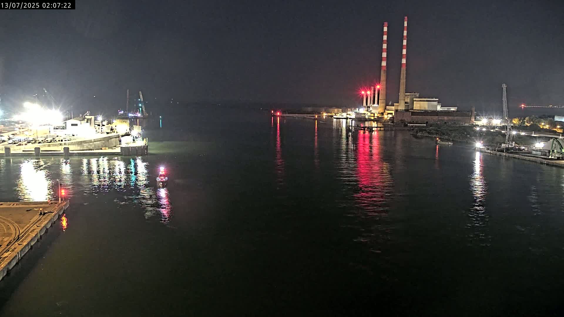 Dublin Bay & Port  Entrance Live Cam - Dublin, Eastern & Midland, Leinster, Ireland