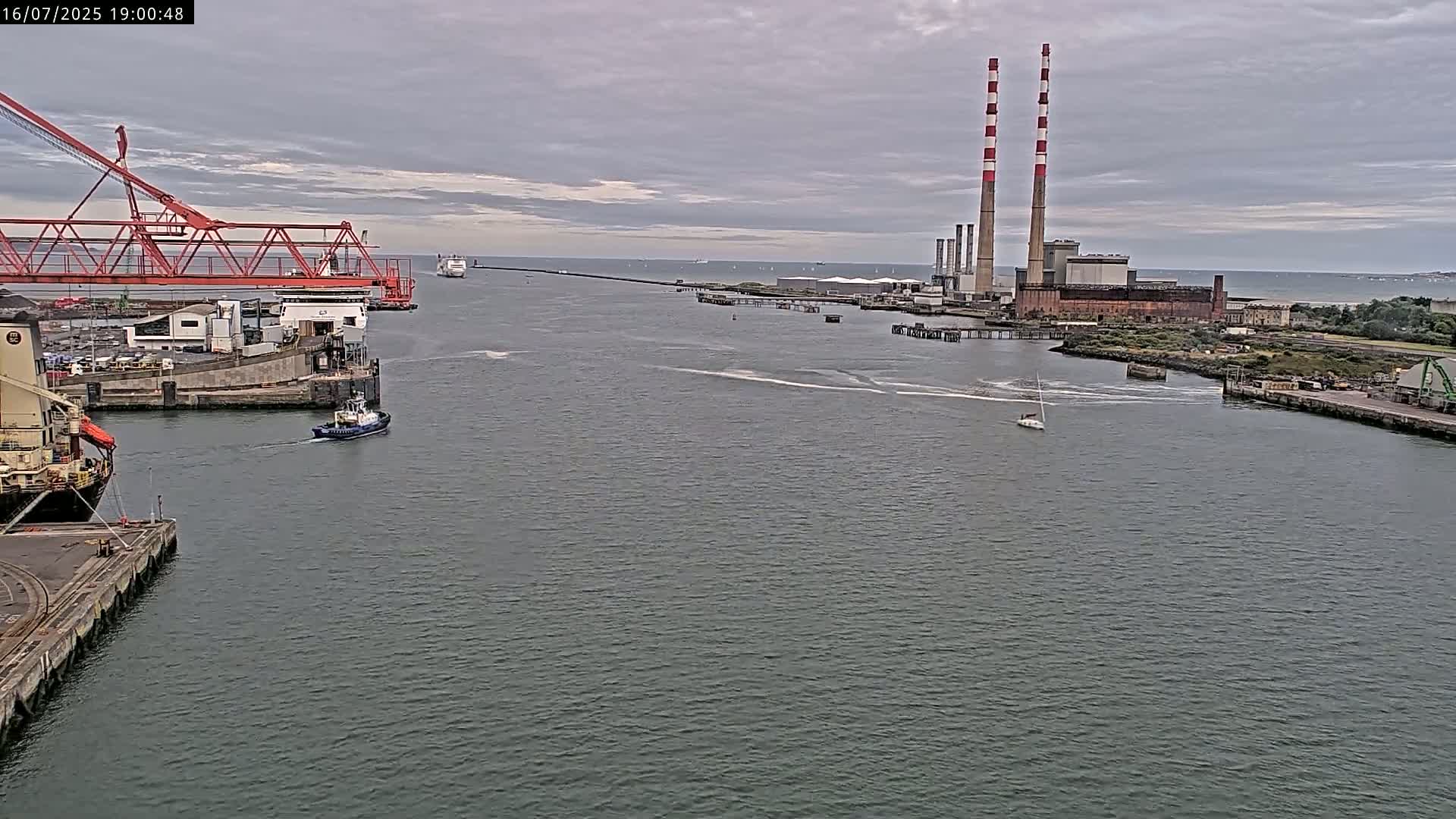 Dublin Bay & Port  Entrance Live Cam - Dublin, Eastern & Midland, Leinster, Ireland