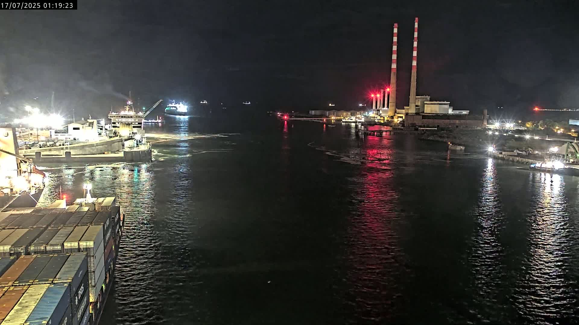 Dublin Bay & Port  Entrance Live Cam - Dublin, Eastern & Midland, Leinster, Ireland