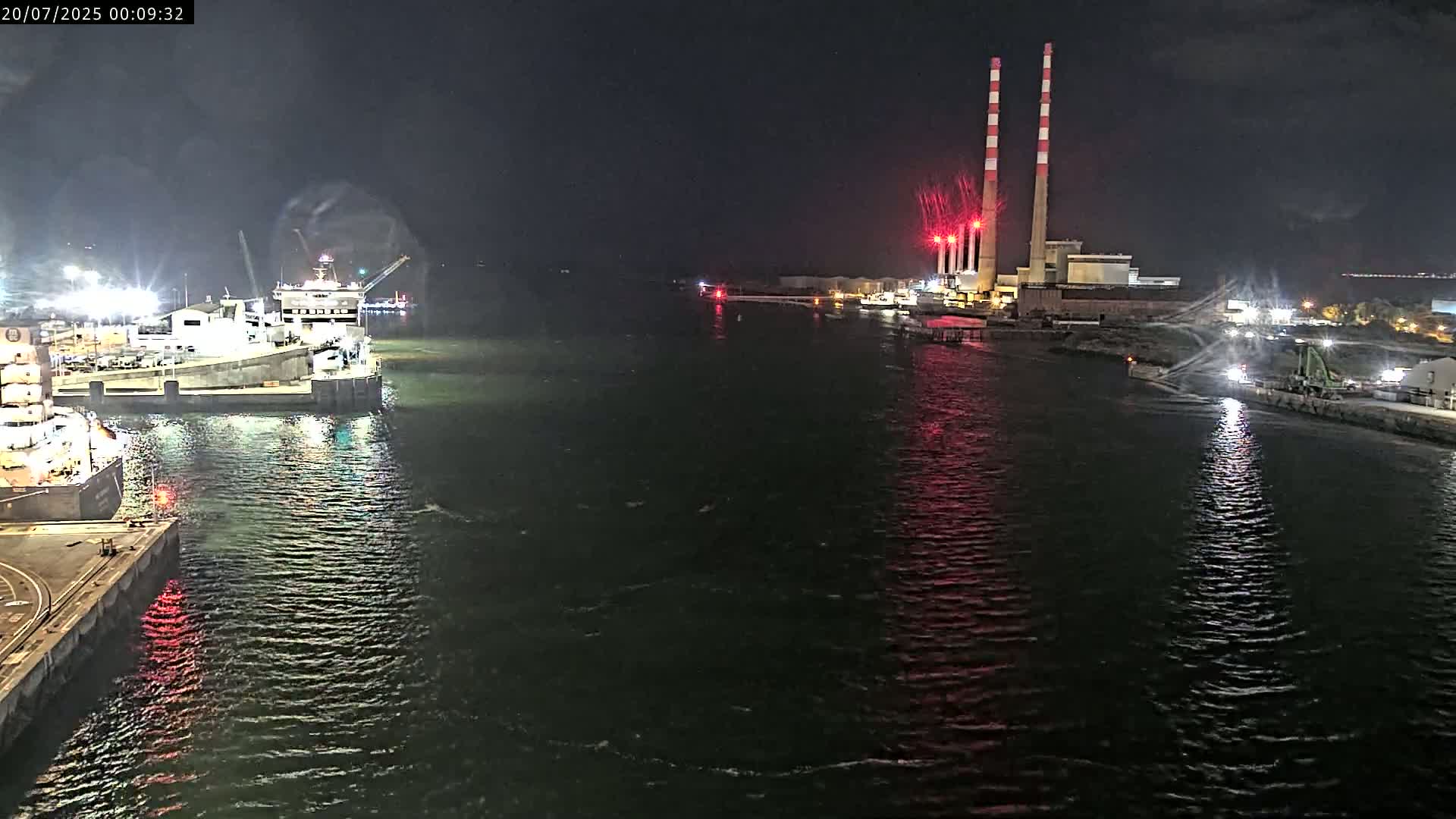 Dublin Bay & Port  Entrance Live Cam - Dublin, Eastern & Midland, Leinster, Ireland