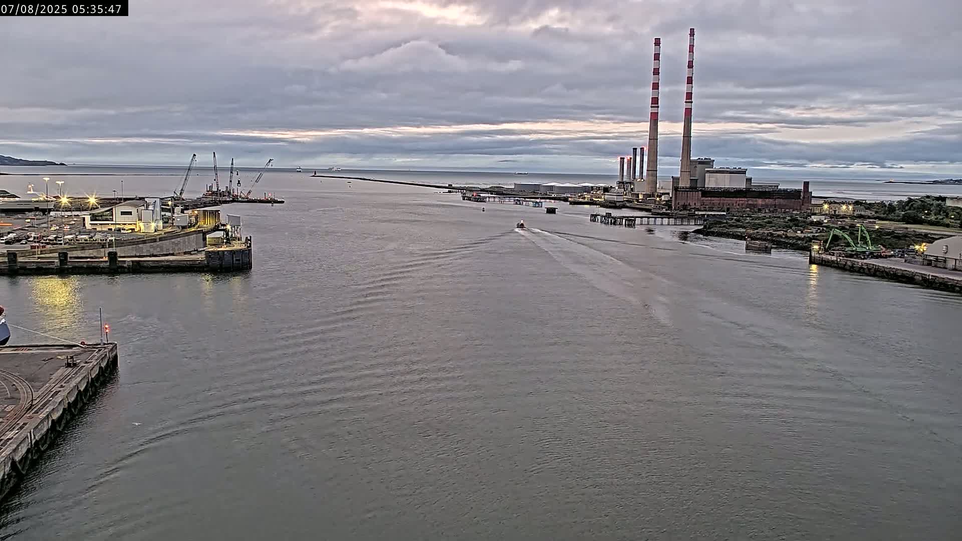 Dublin Bay & Port  Entrance Live Cam - Dublin, Eastern & Midland, Leinster, Ireland