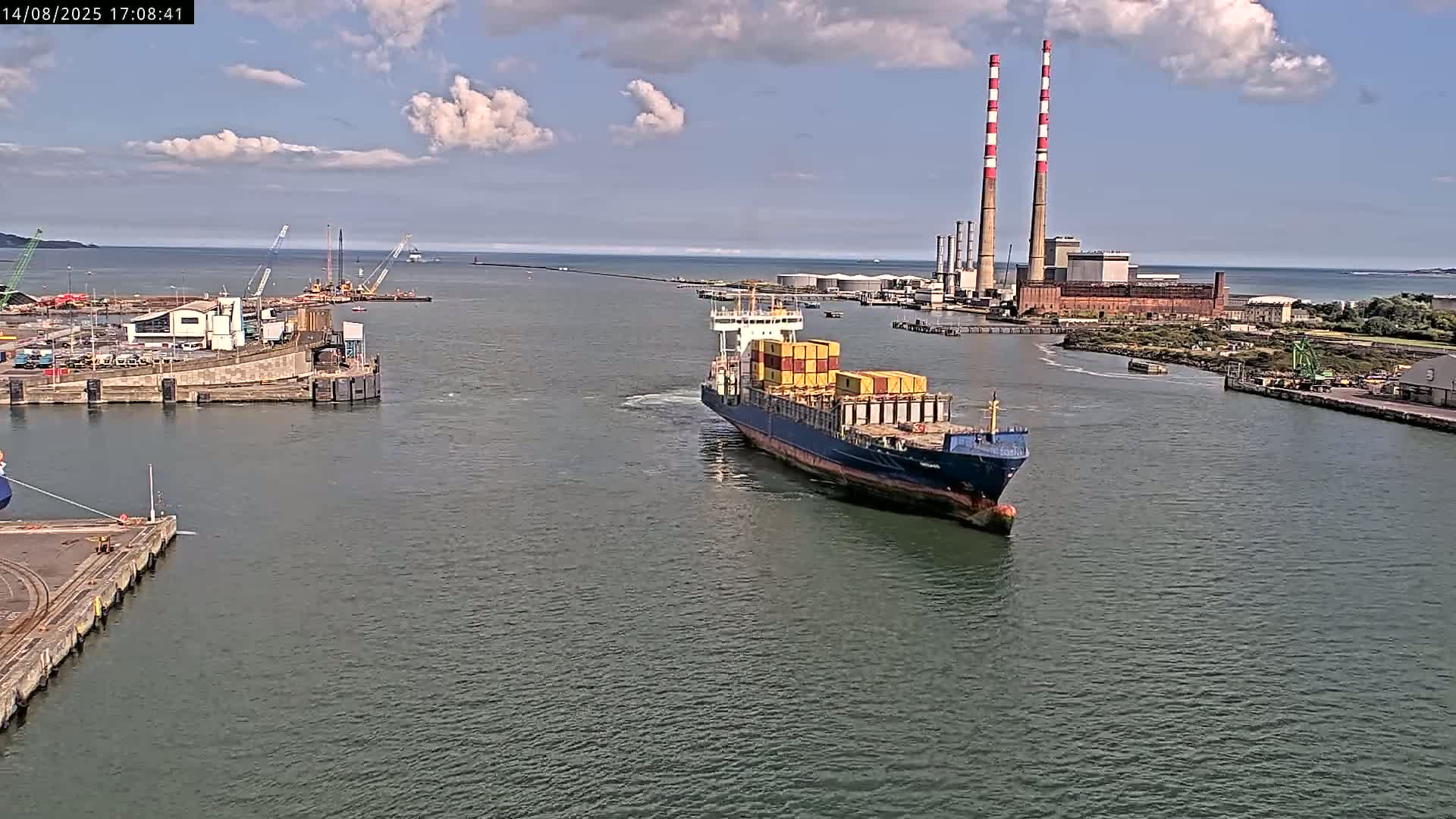 Dublin Bay & Port  Entrance Live Cam - Dublin, Eastern & Midland, Leinster, Ireland