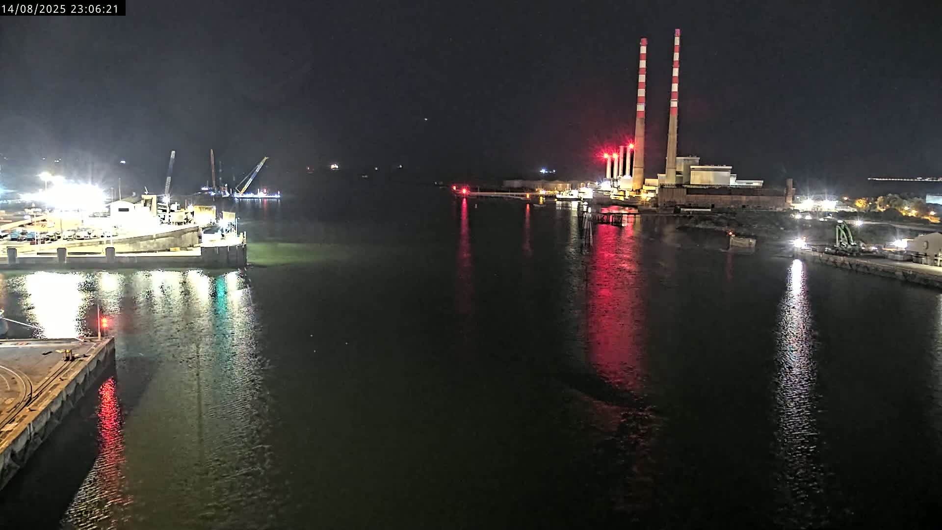 Dublin Bay & Port  Entrance Live Cam - Dublin, Eastern & Midland, Leinster, Ireland