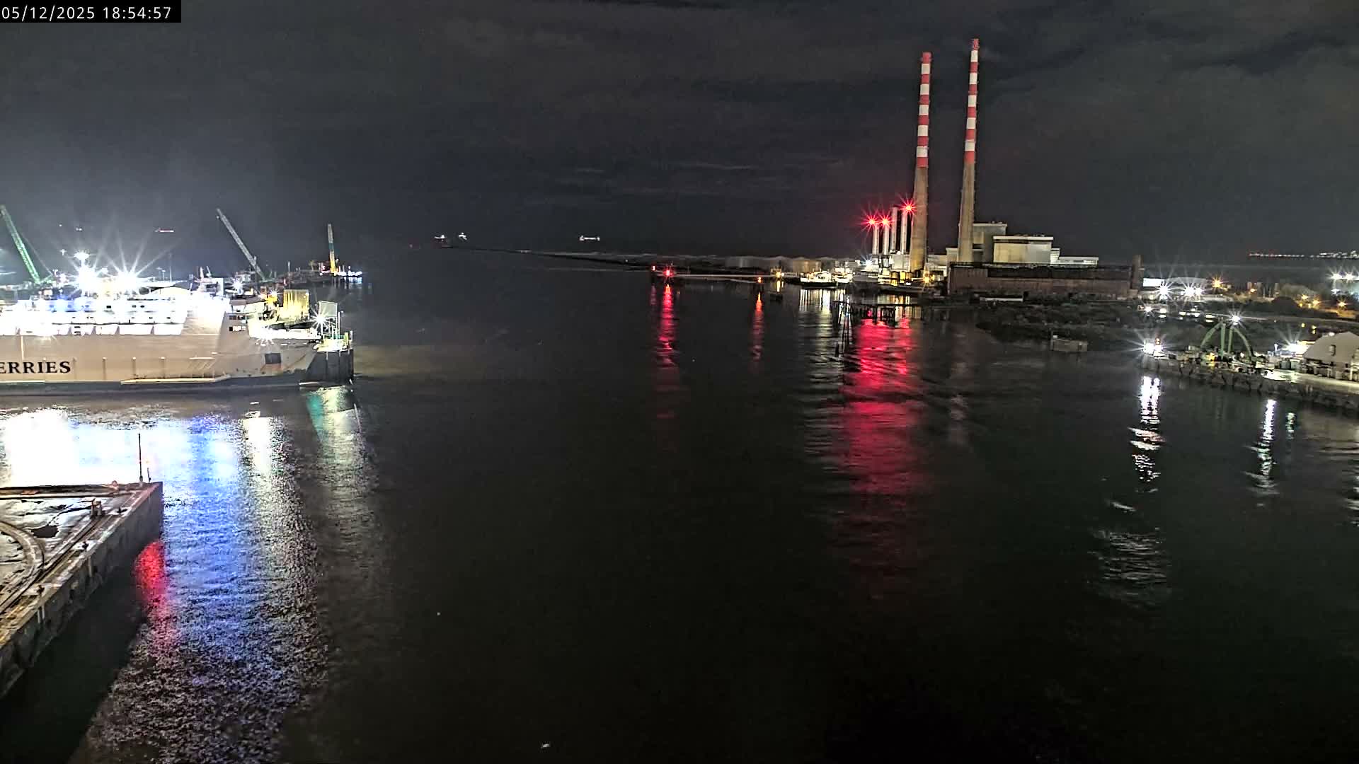 Dublin Bay & Port  Entrance Live Cam - Dublin, Eastern & Midland, Leinster, Ireland