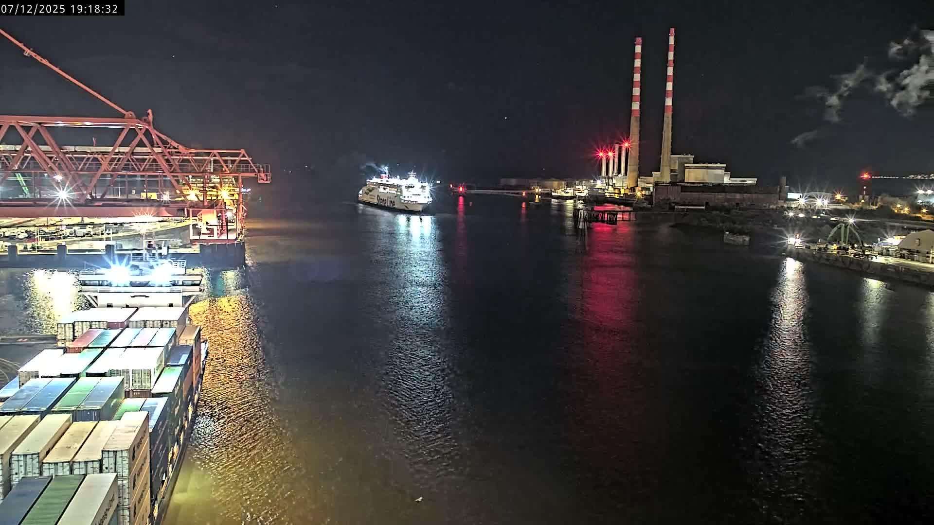 Dublin Bay & Port  Entrance Live Cam - Dublin, Eastern & Midland, Leinster, Ireland