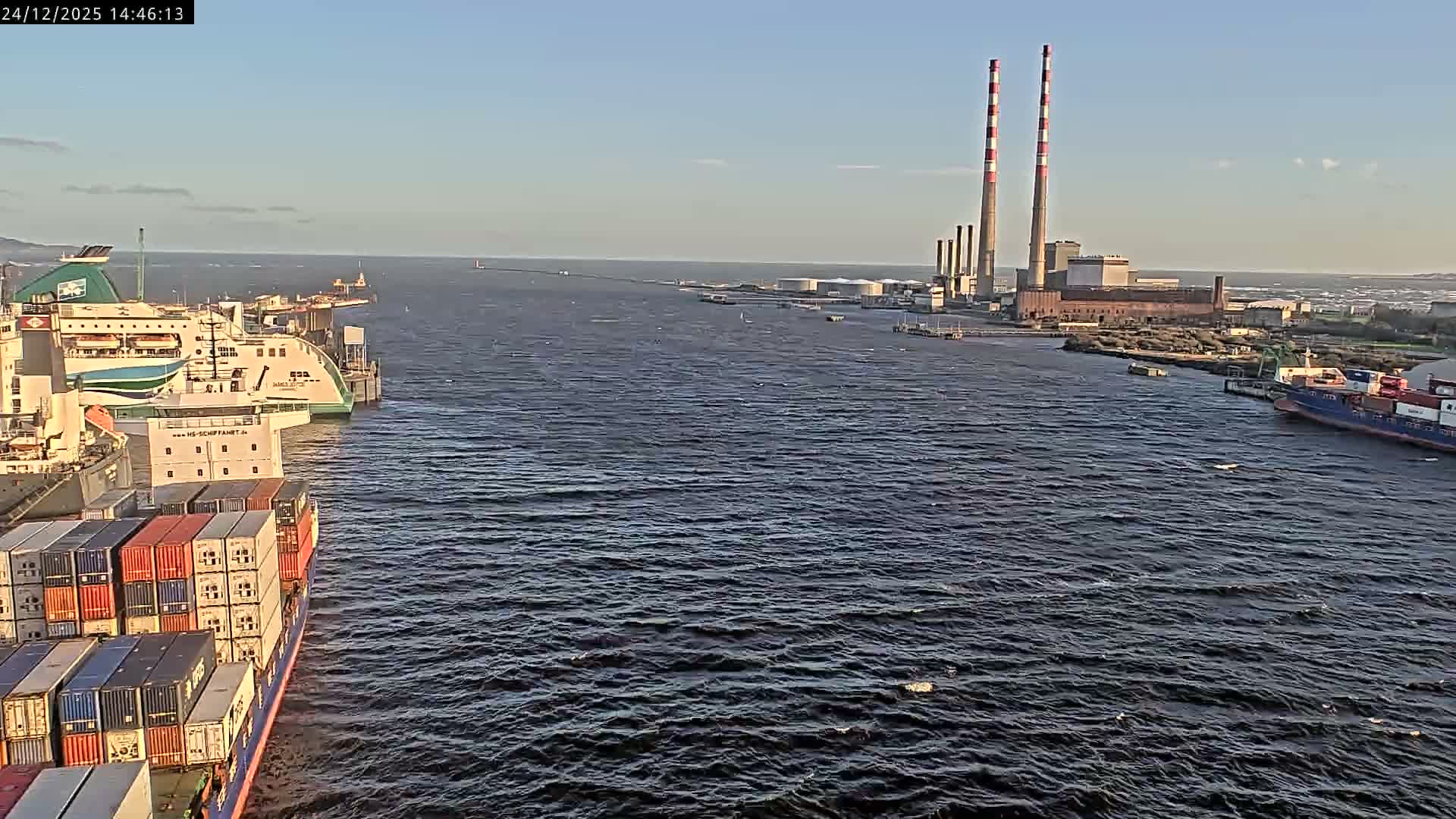 Dublin Bay & Port  Entrance Live Cam - Dublin, Eastern & Midland, Leinster, Ireland