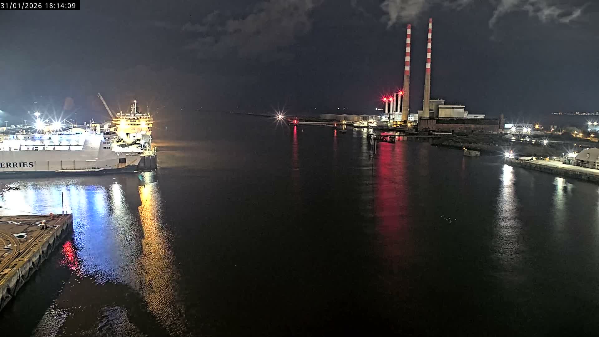 Dublin Bay & Port  Entrance Live Cam - Dublin, Eastern & Midland, Leinster, Ireland