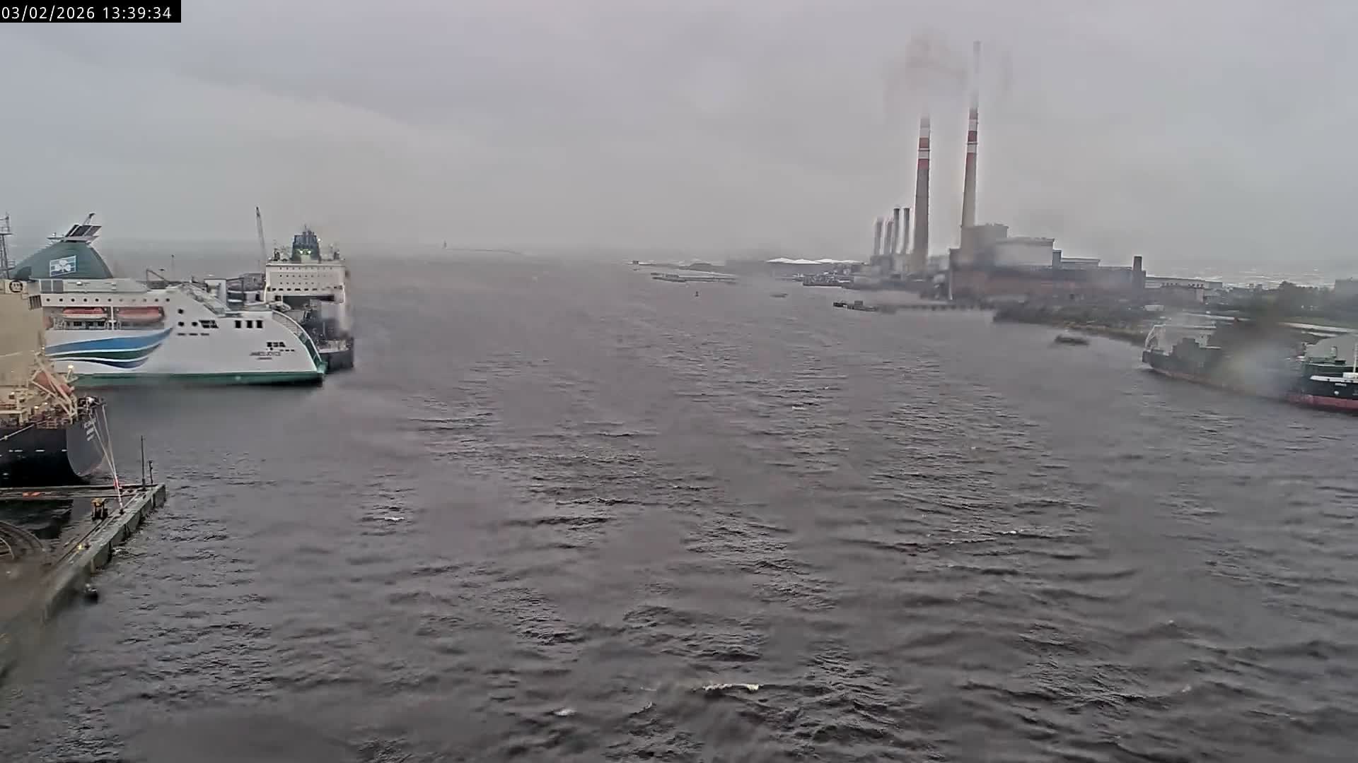 Dublin Bay & Port  Entrance Live Cam - Dublin, Eastern & Midland, Leinster, Ireland
