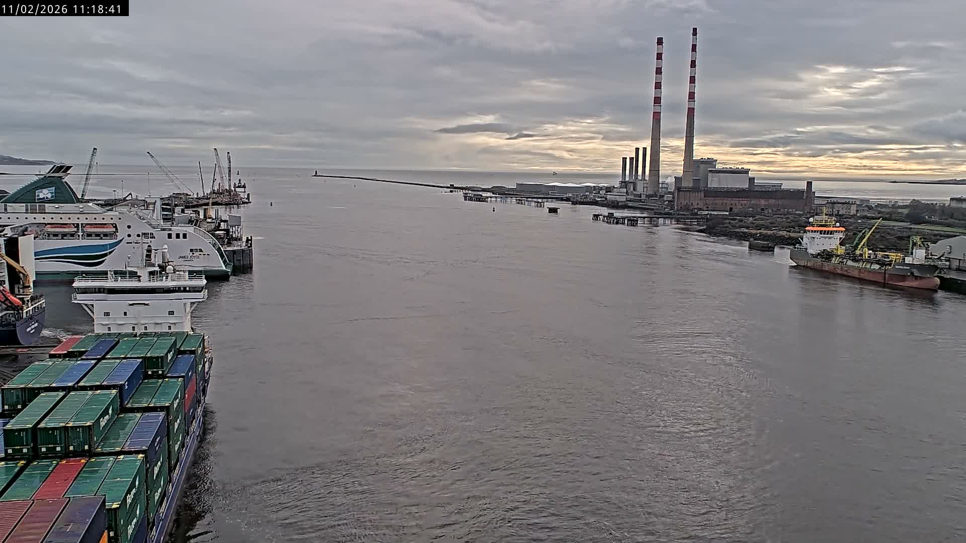Dublin Bay & Port  Entrance Live Cam - Dublin, Eastern & Midland, Leinster, Ireland