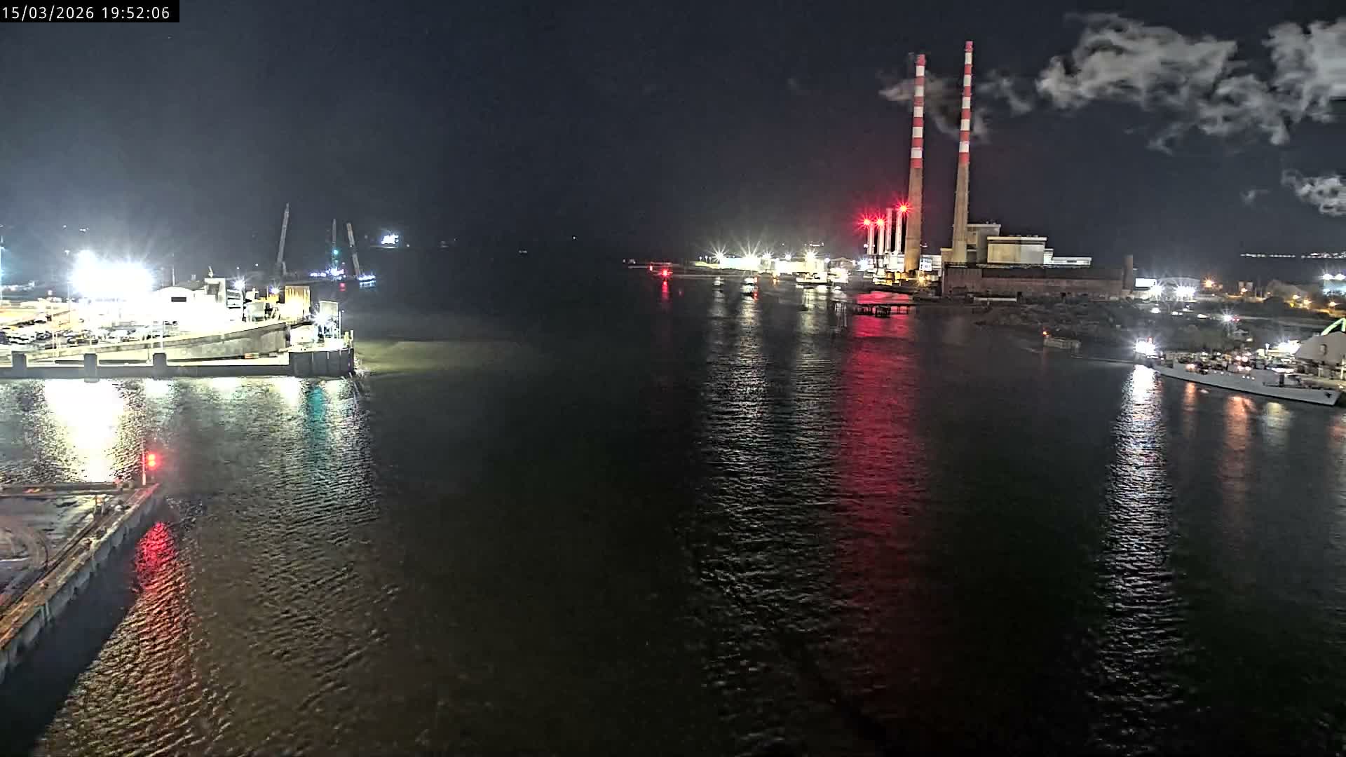 Dublin Bay & Port  Entrance Live Cam - Dublin, Eastern & Midland, Leinster, Ireland