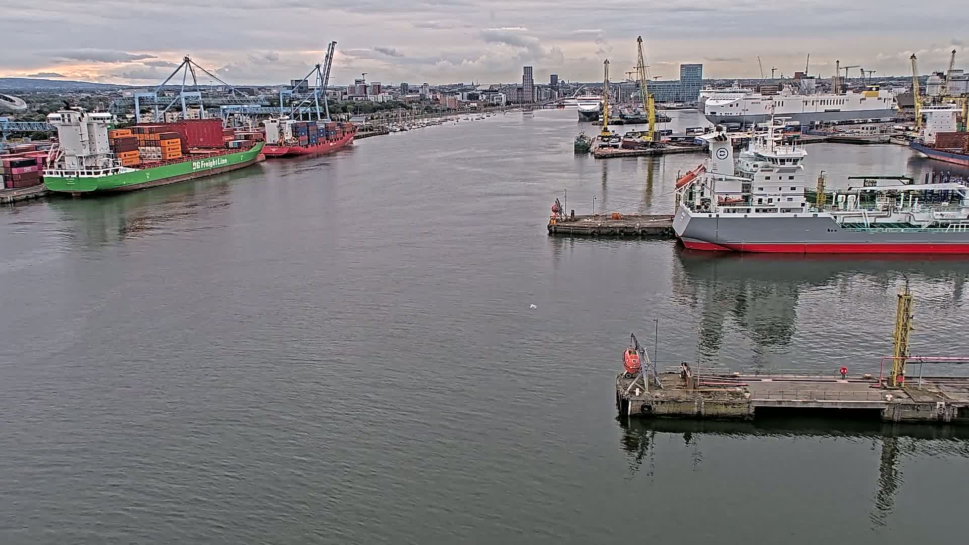 Dublin City & Port Skyline Cam - Dublin, Eastern & Midland, Leinster, Ireland