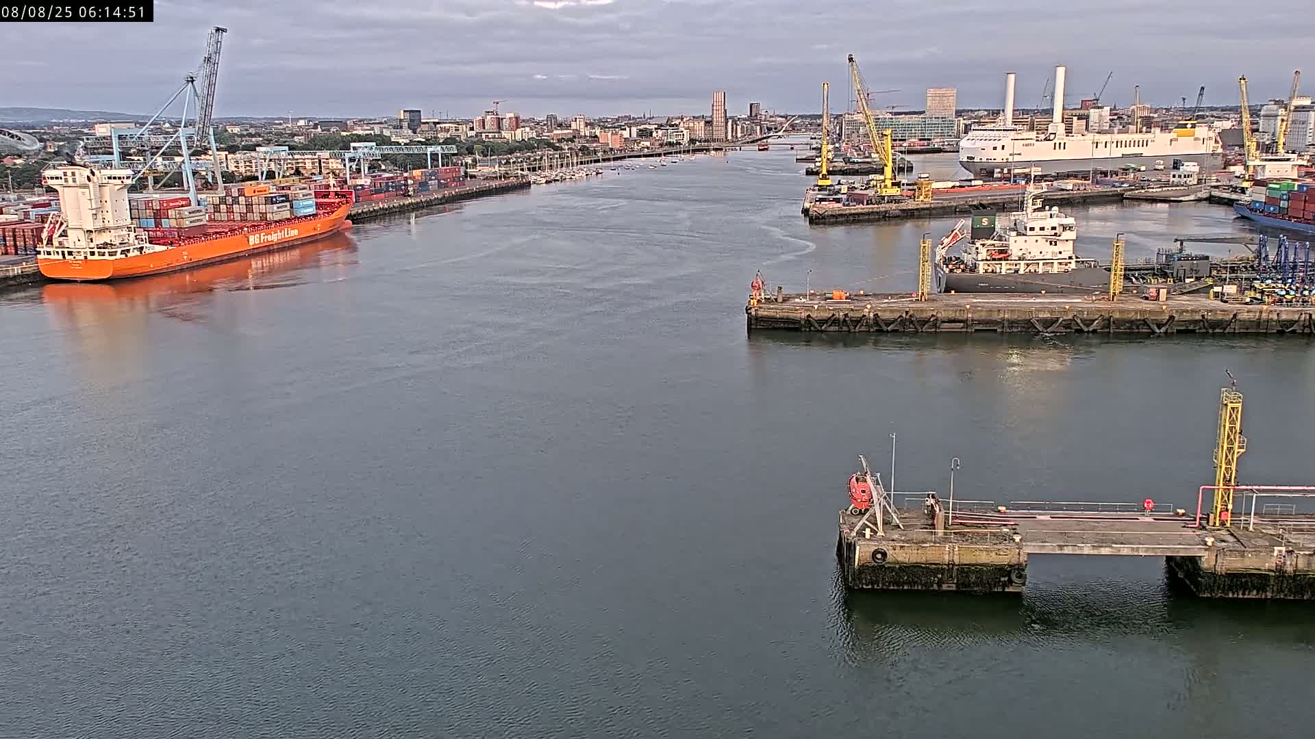 Dublin City & Port Skyline Cam - Dublin, Eastern & Midland, Leinster, Ireland