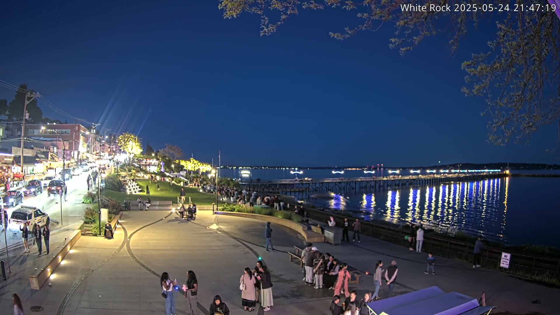White Rock City & Pier Live Cam - White Rock, Metro Vancouver, British Columbia, Canada