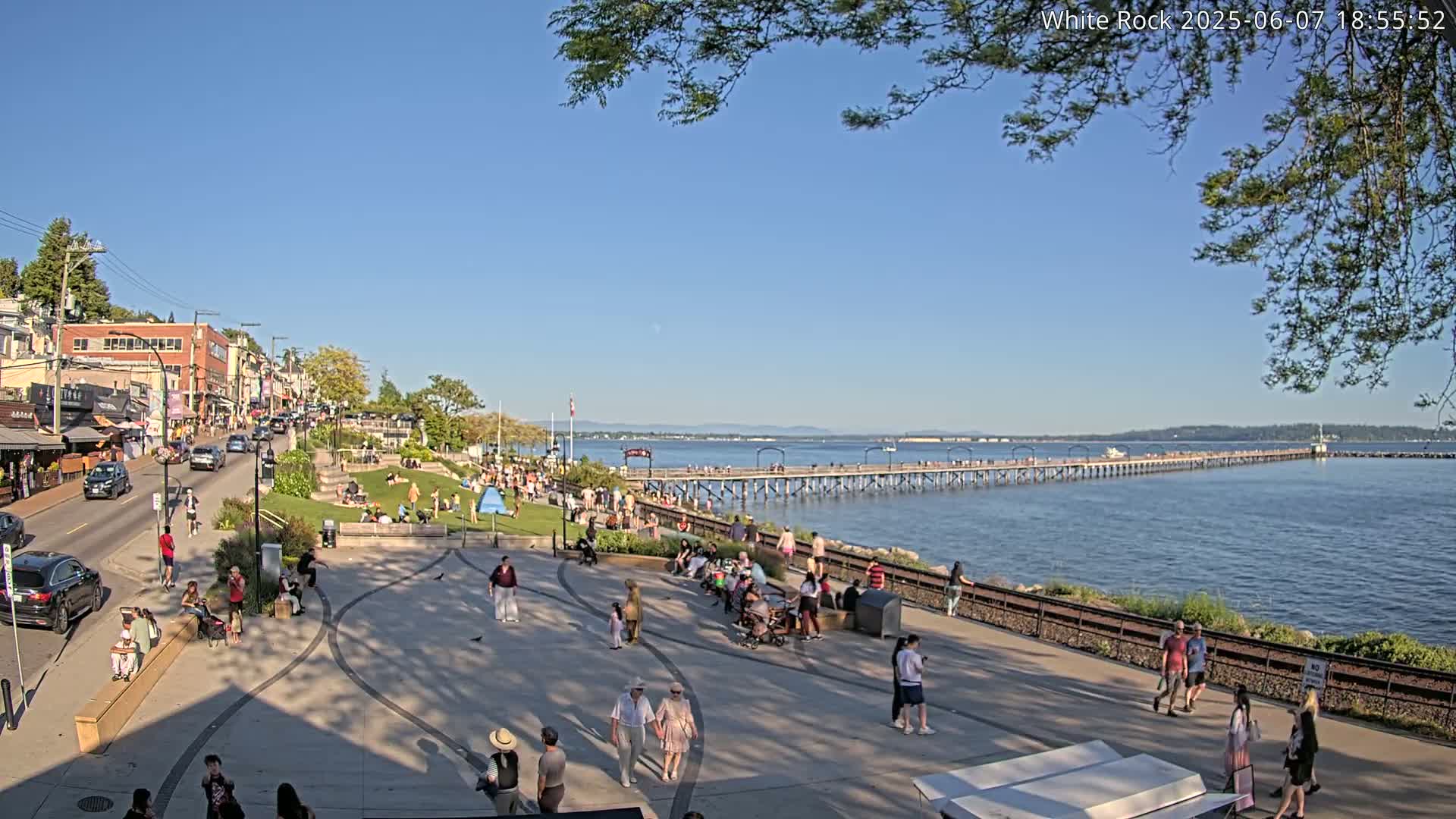 White Rock City & Pier Live Cam - White Rock, Metro Vancouver, British Columbia, Canada