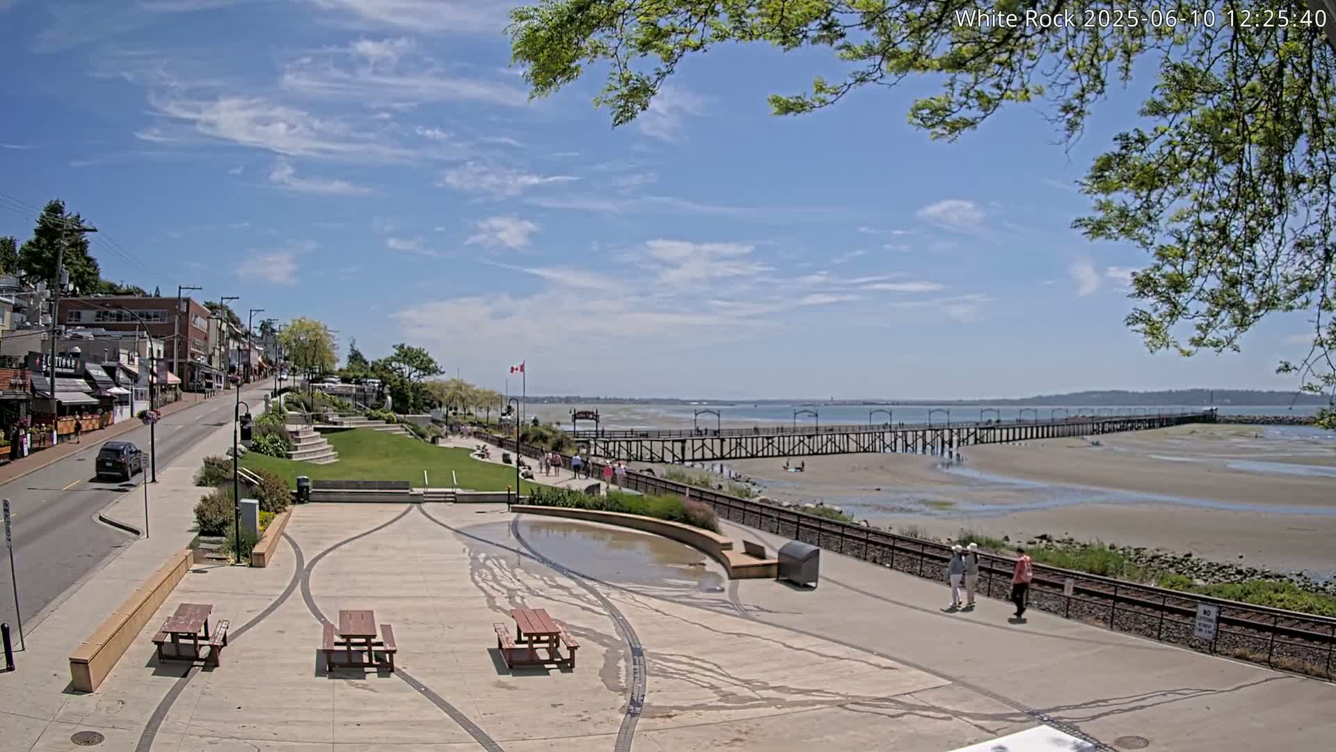 White Rock City & Pier Live Cam - White Rock, Metro Vancouver, British Columbia, Canada